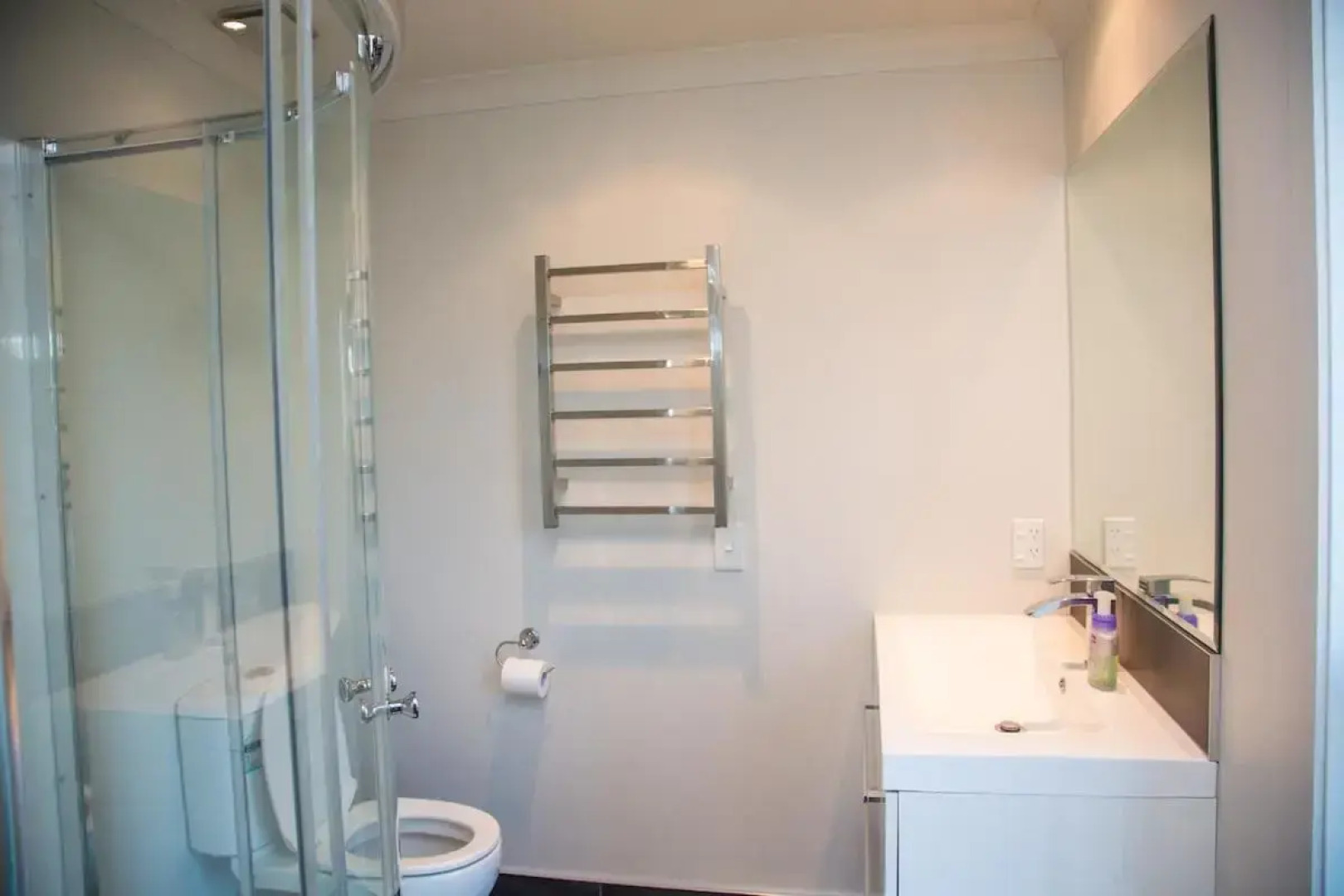 Waterfront Wonder - Matarangi Holiday Home