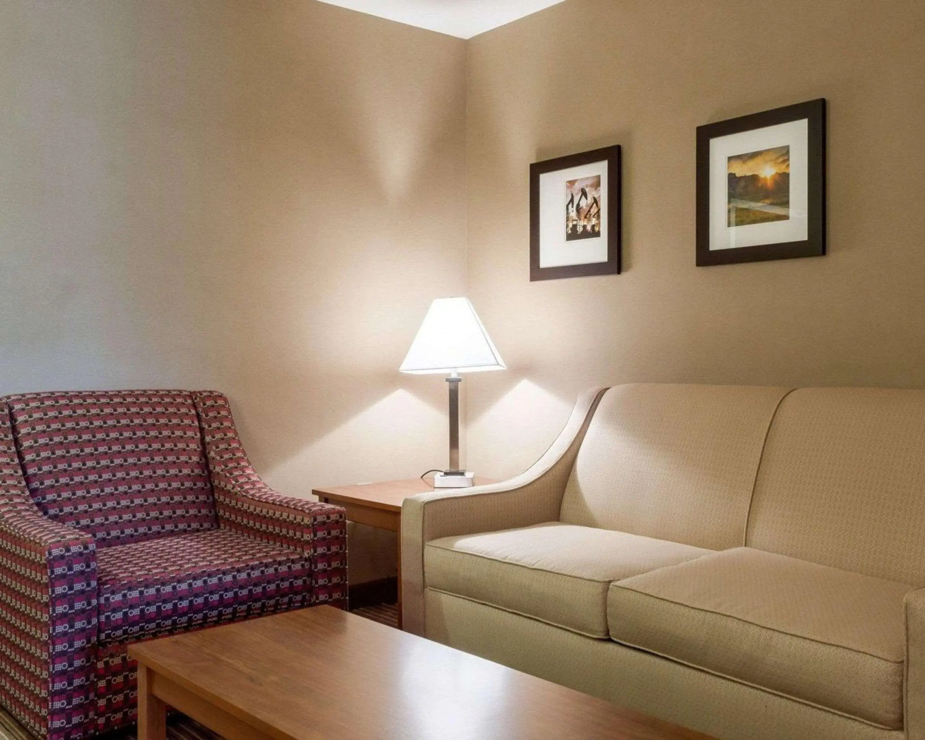 Comfort Inn & Suites Watford City