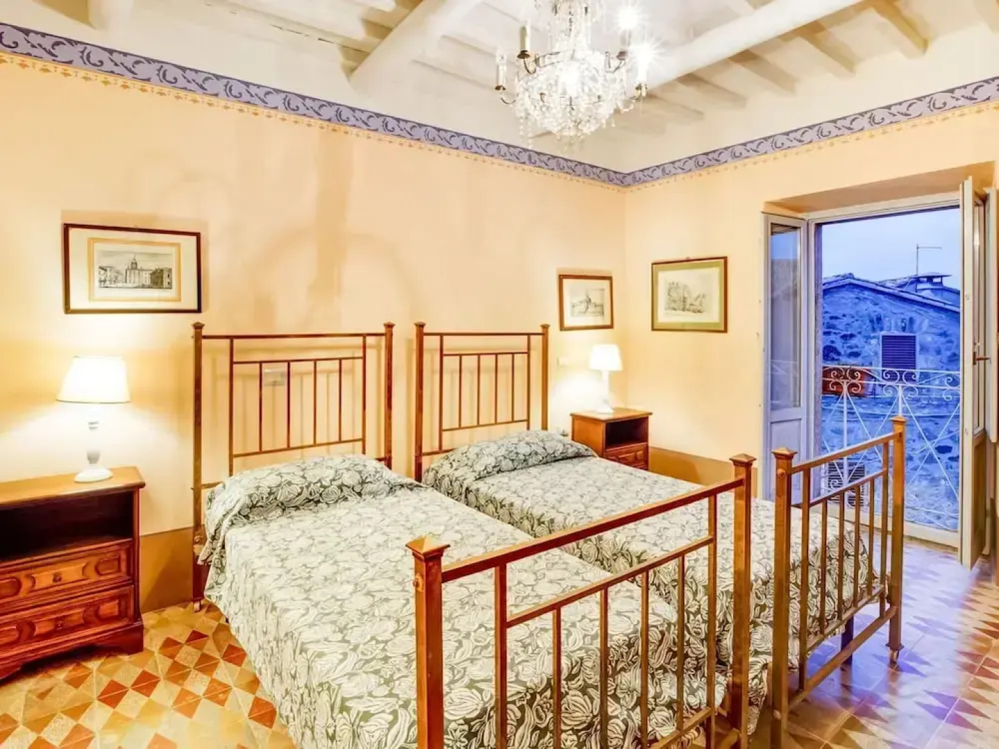 Villa in Rome With Pool & Tiber Valley Views