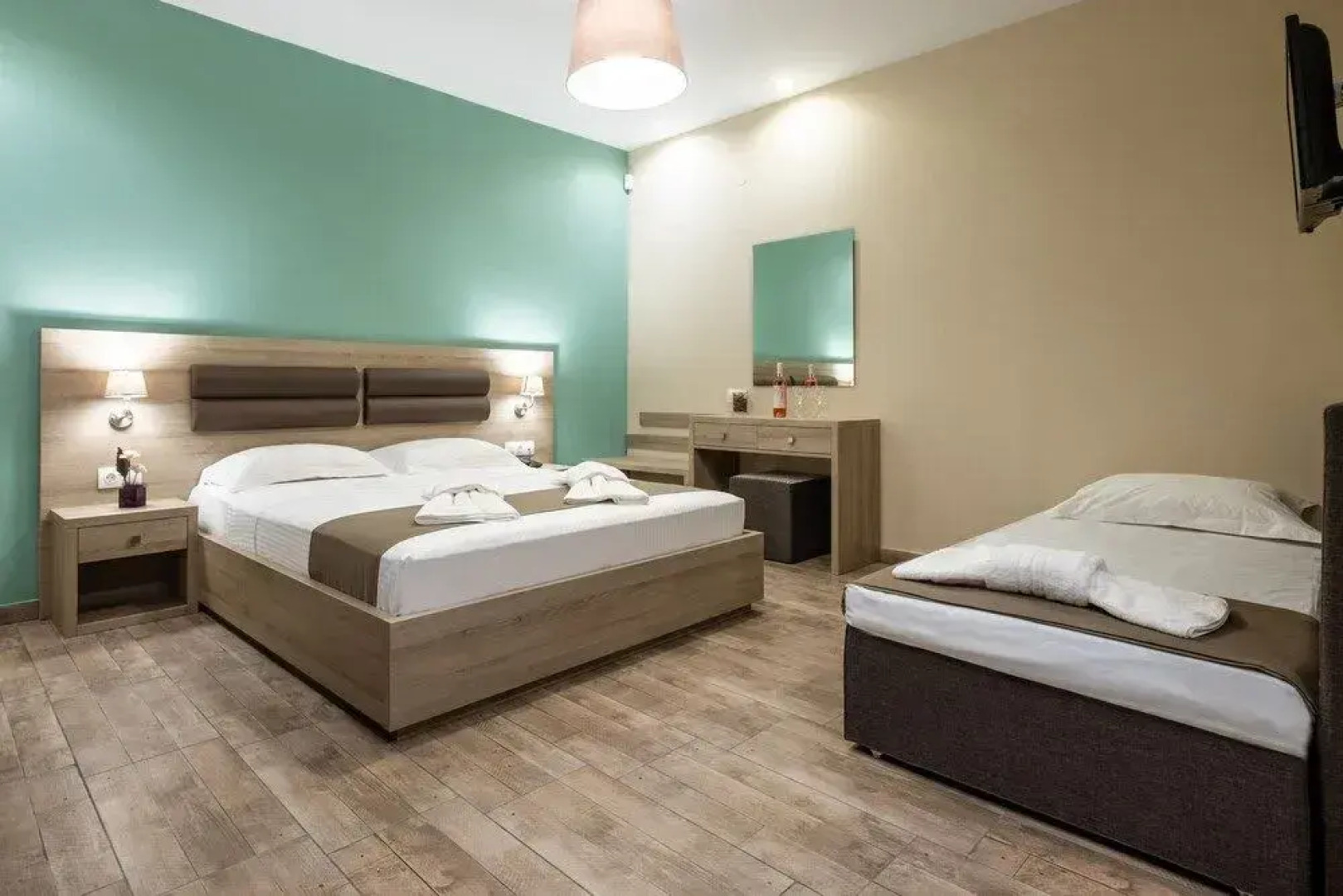 Lagaria Hotel & Apartments