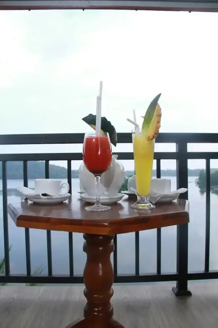 Sanu Lagoon Resort & Spa