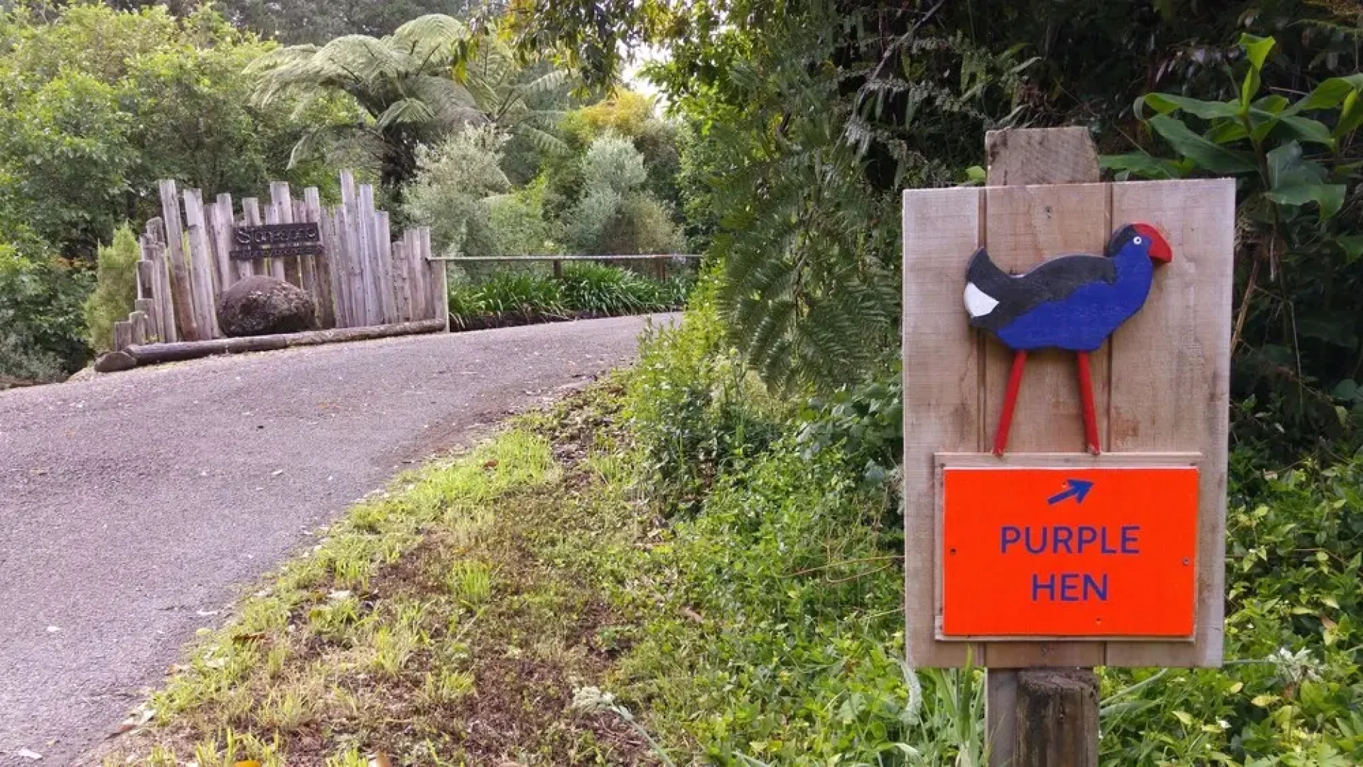 Purple Hen Country Lodge