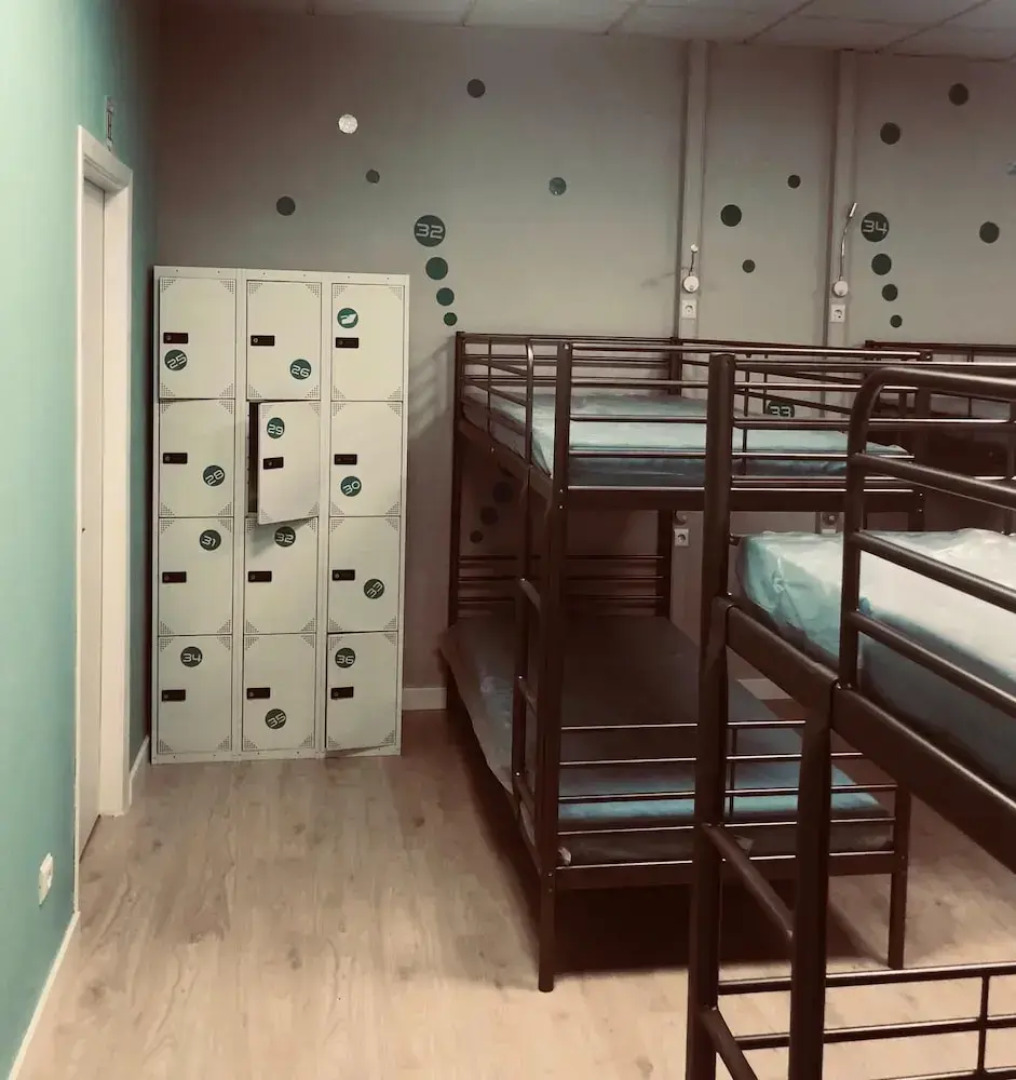 Albergue Augas Quentes - Hostel