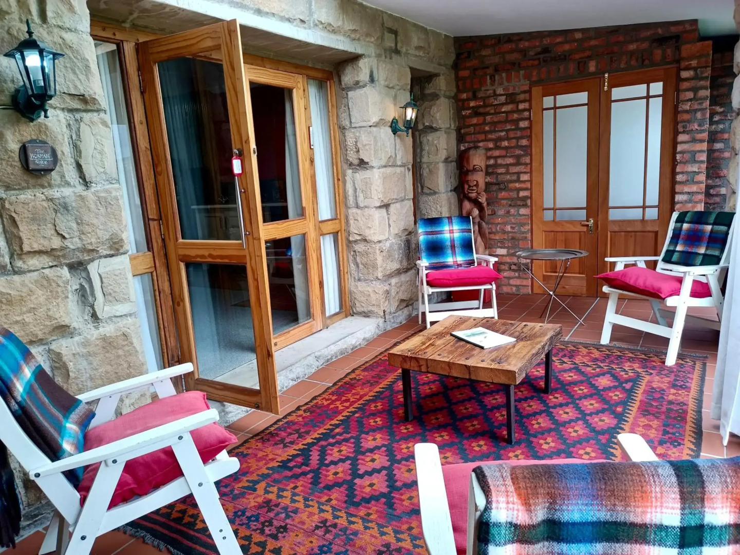 The Clarens Country House