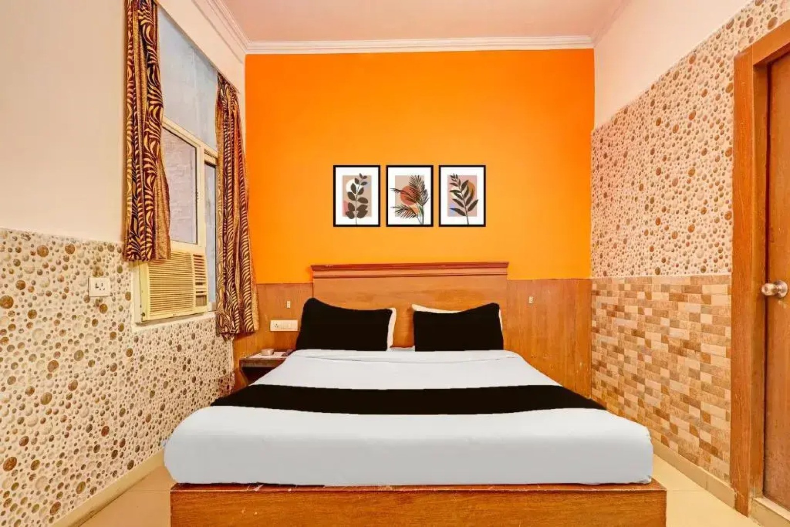 Hotel Dhruv By OYO Rooms