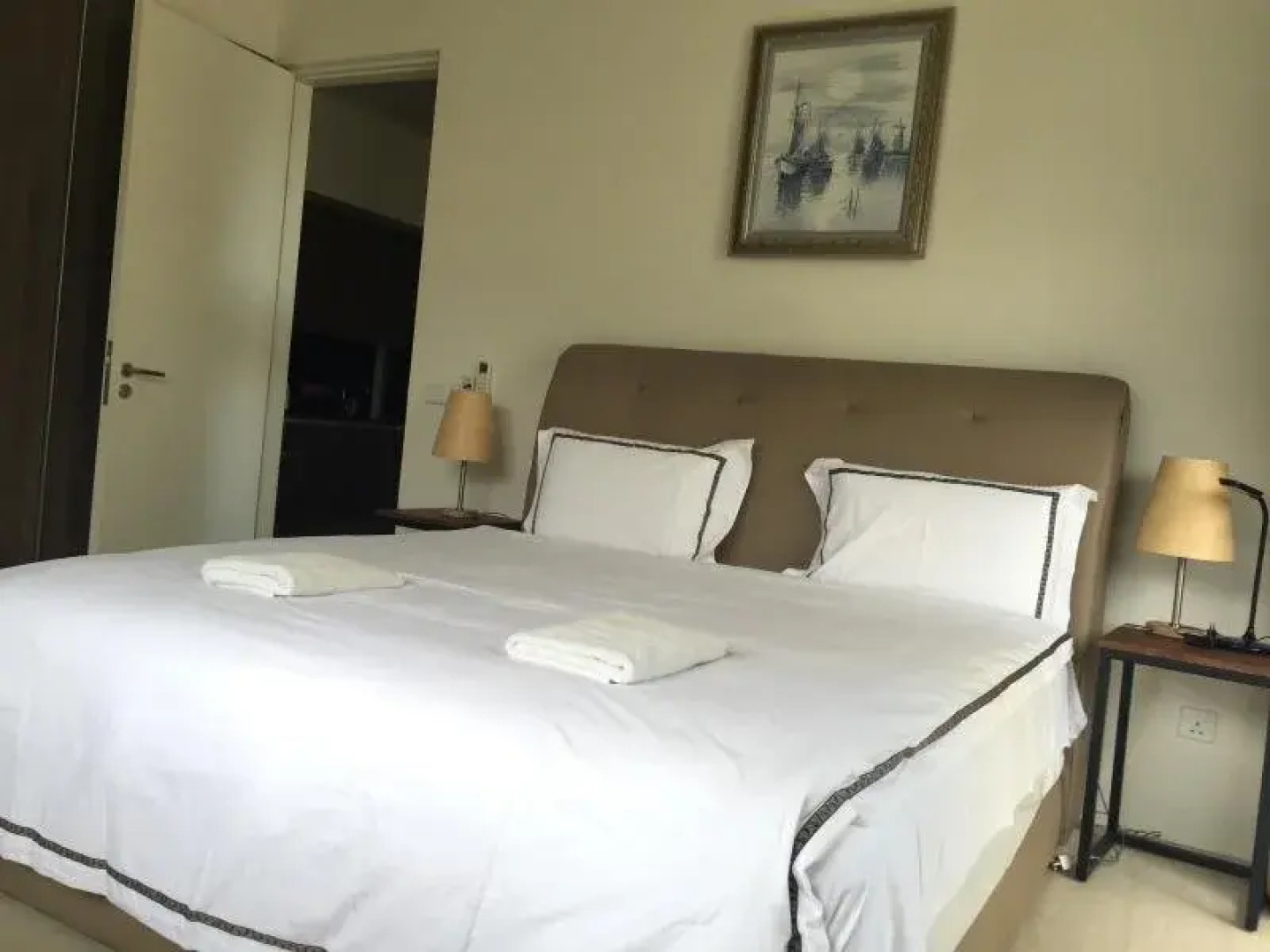 By The Sea-Panoramic Seaview Luxury Suite