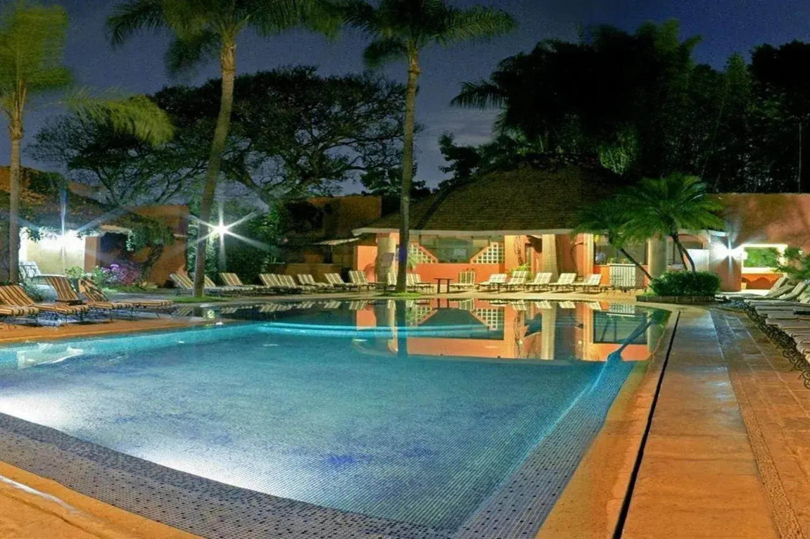 Hosteria Las Quintas Hotel