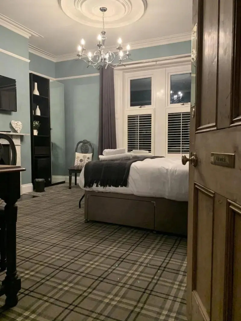 Castle View Bed and Breakfast