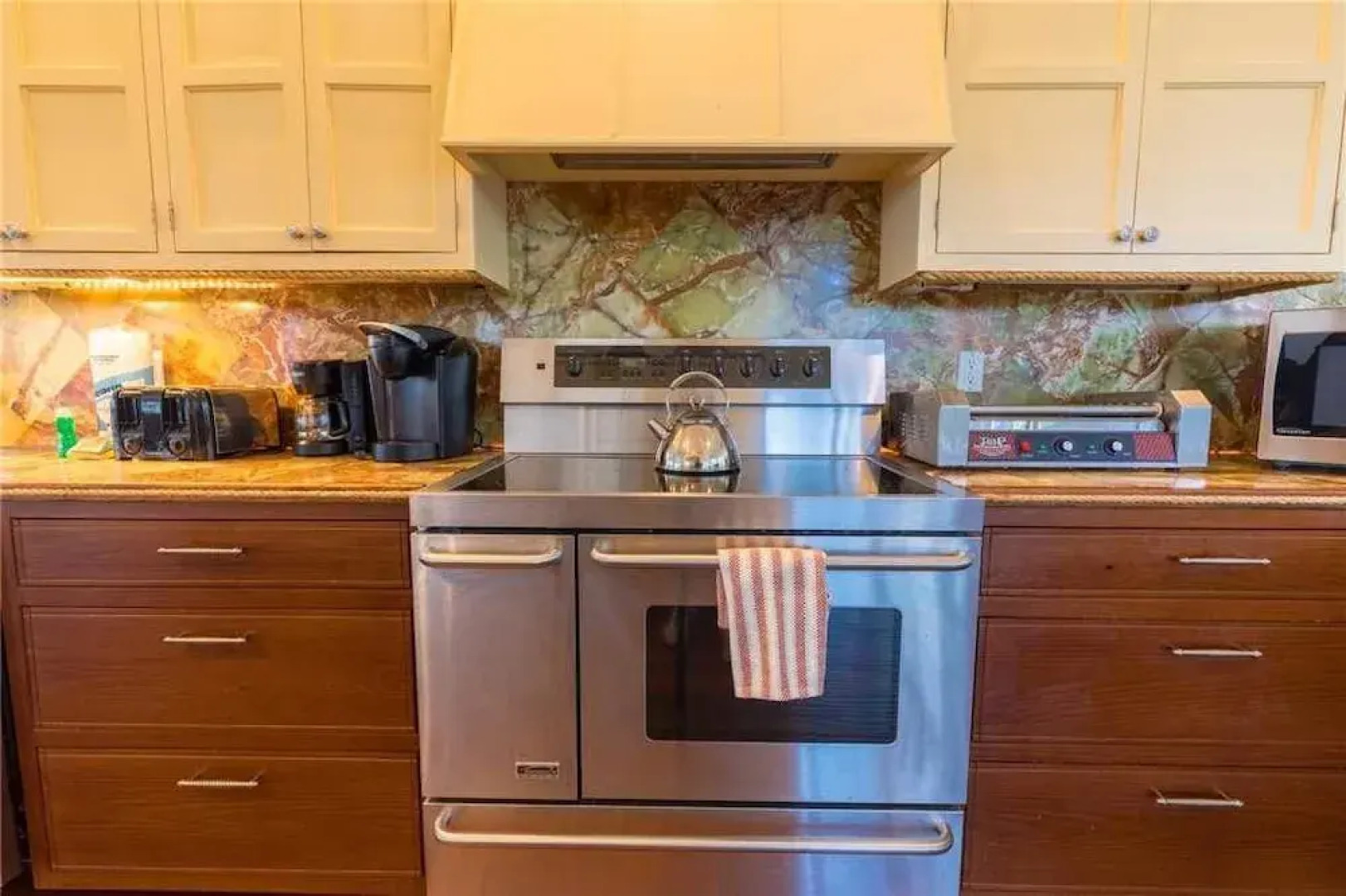 208a - Recovery Room