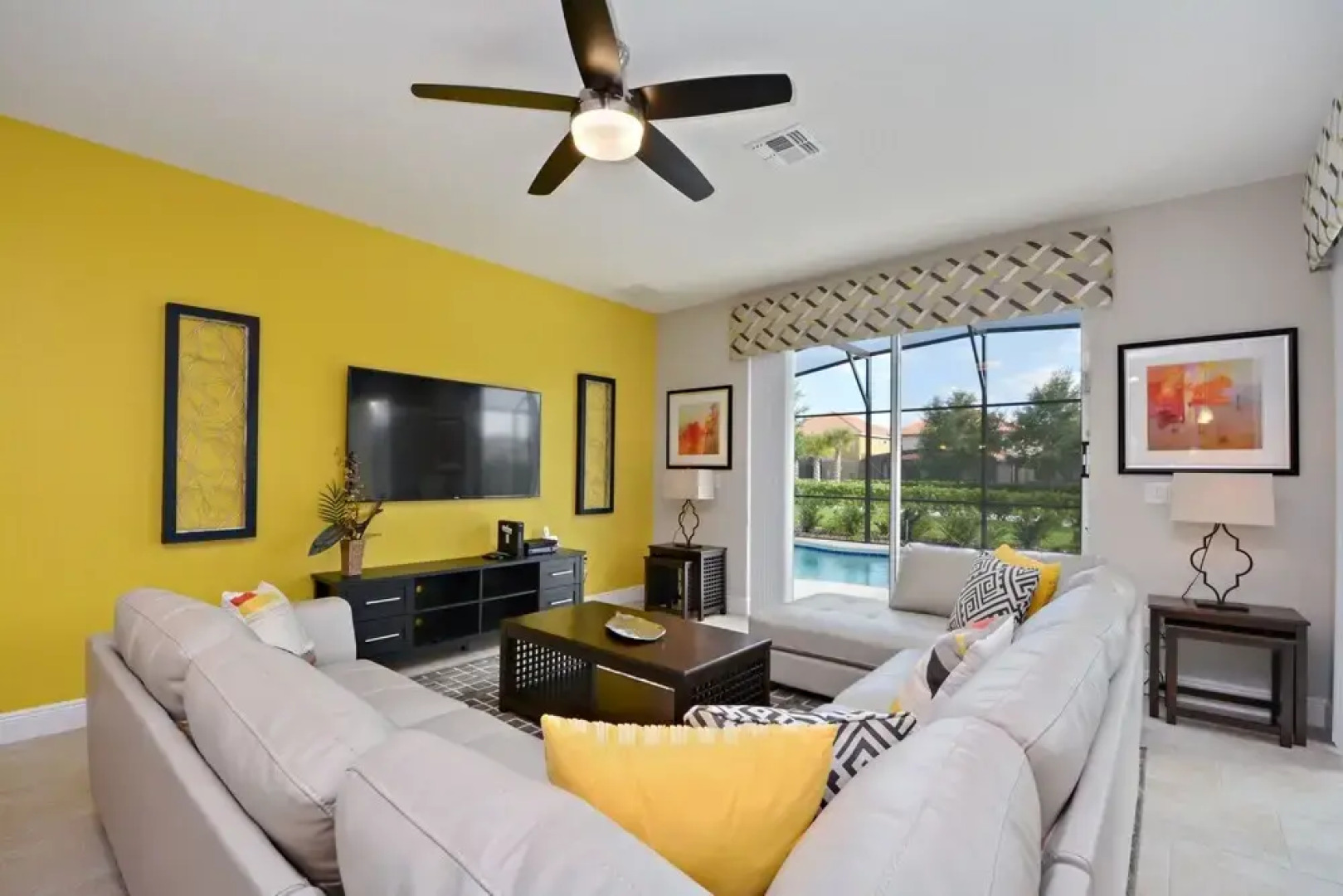 Gated Resort, Private Pool & Spa, Lots of Space!!