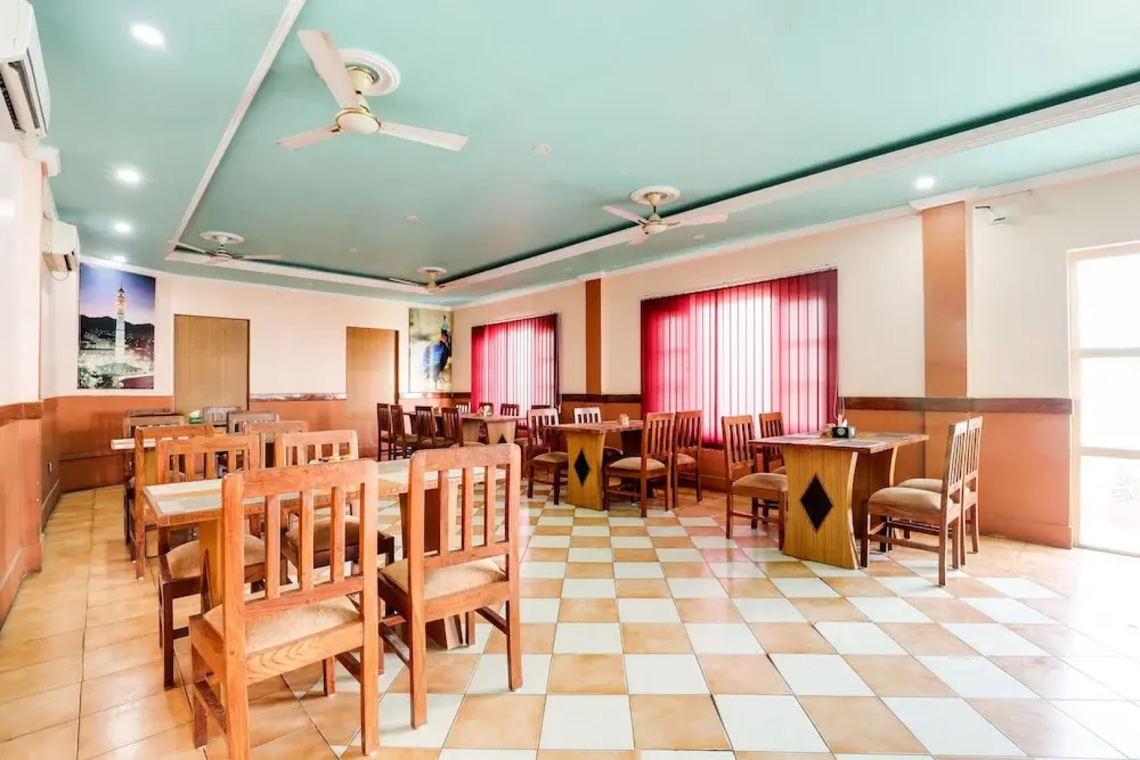 OYO 582 Hotel Lacoul