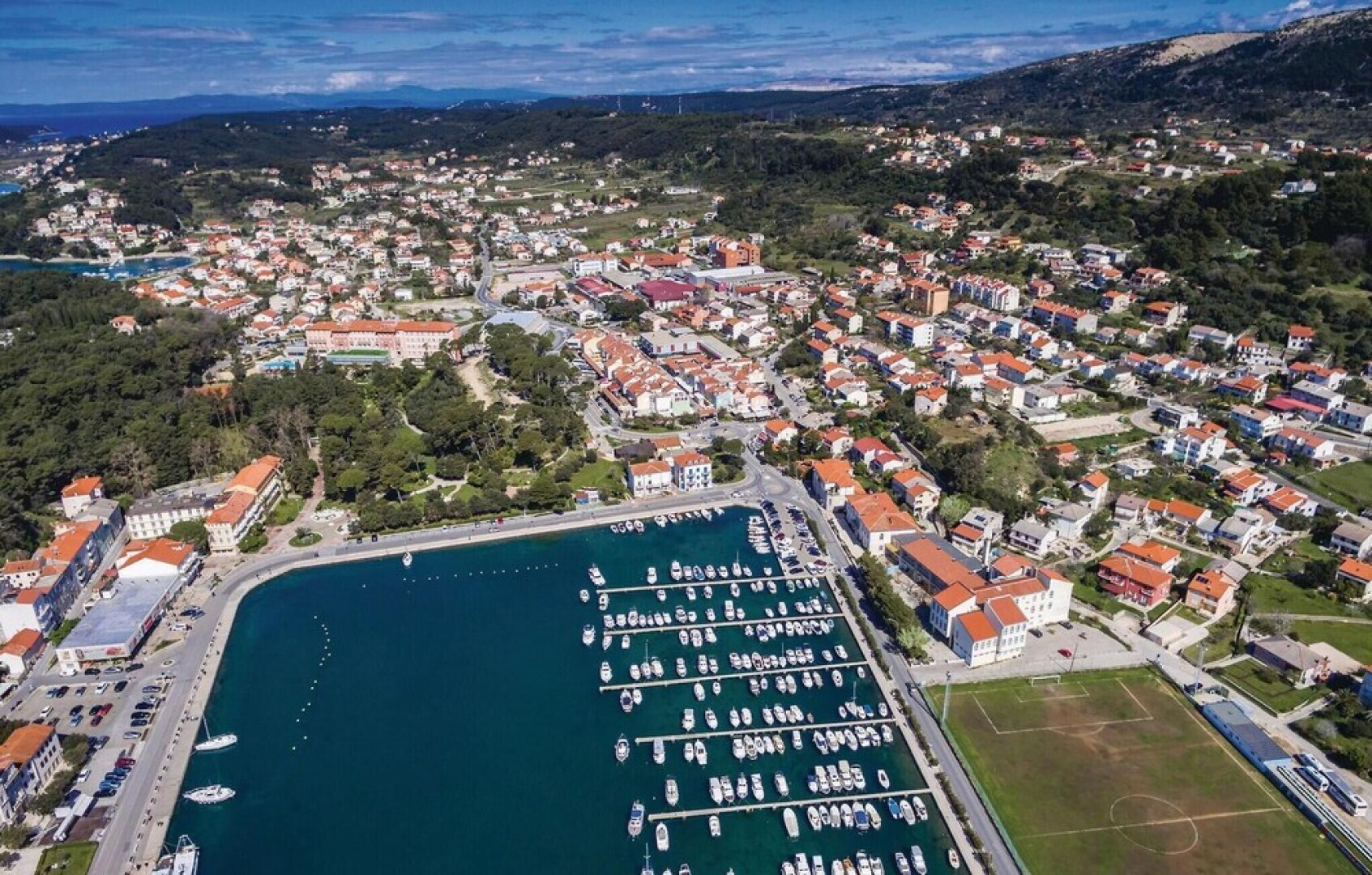 Amazing Apartment in Supetarska Draga With Sauna, Wifi and 1 Bedrooms