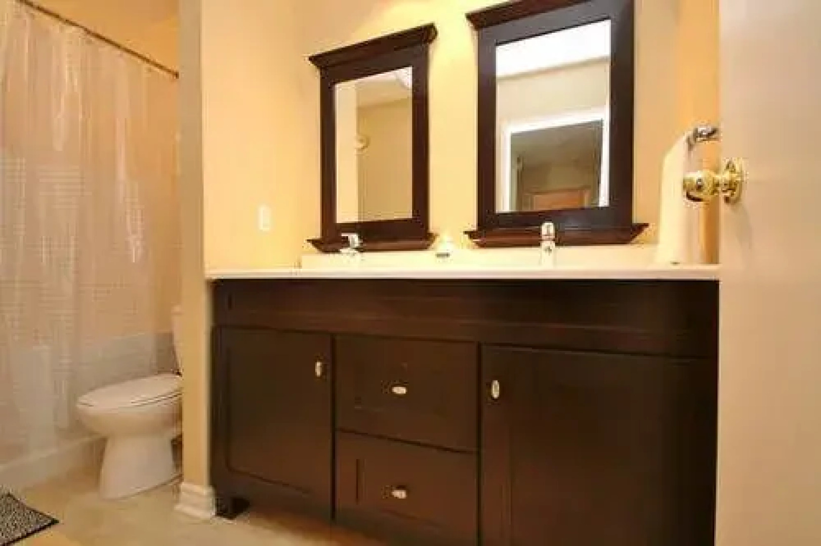 LM Stays -Near Airport & Golf & Shopping