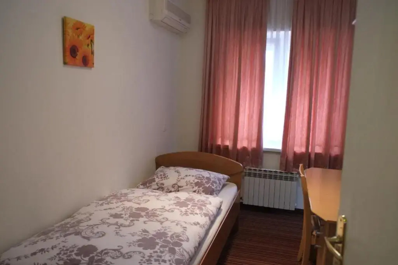 Guest House Grgin Dol