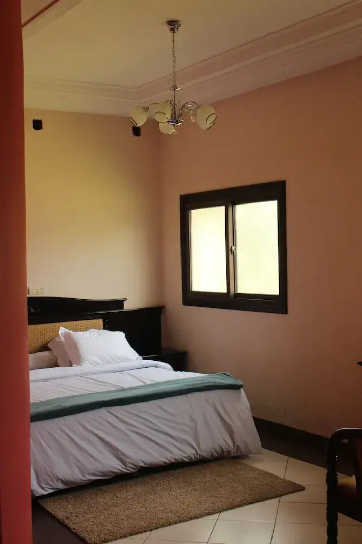 Les Berges De La Lobe