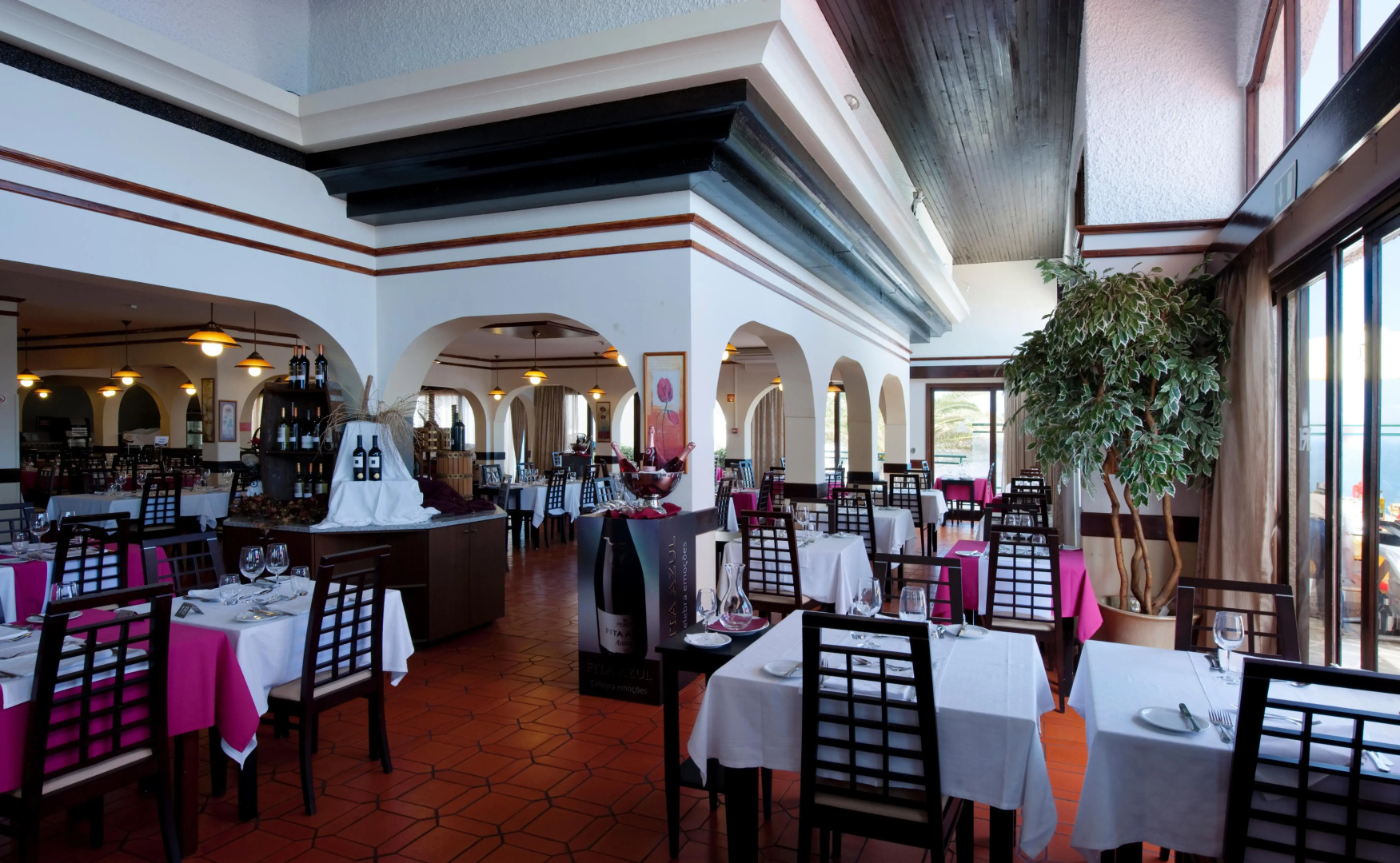 Отель Cais da Oliveira