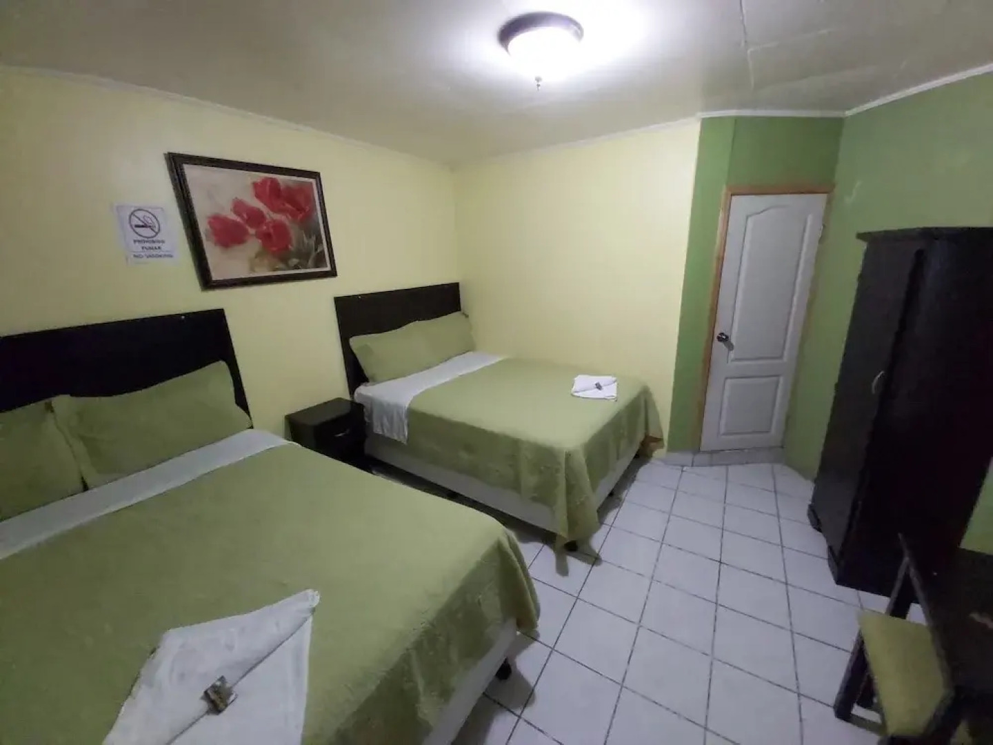 Mados Hotel Aterrizaje