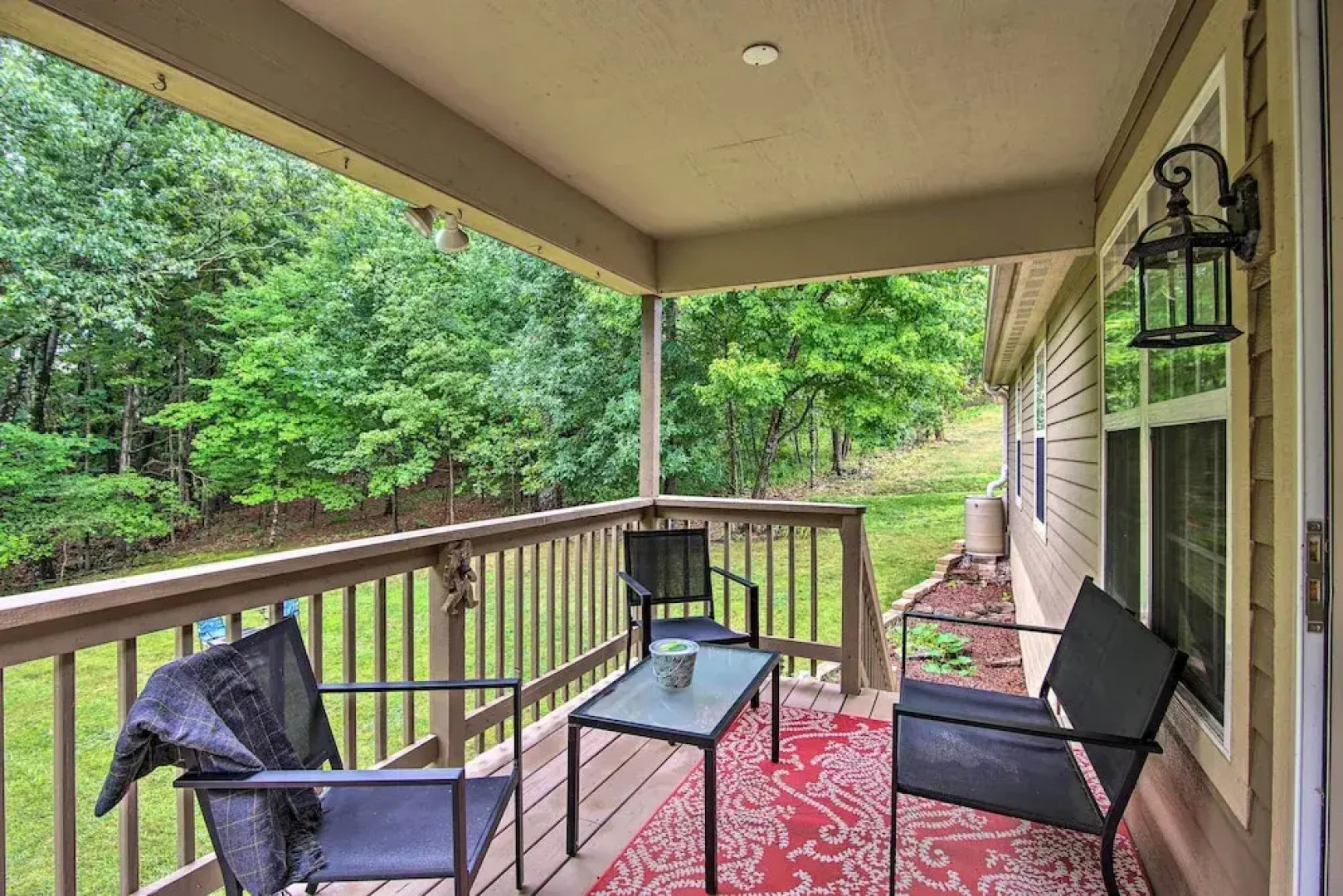 Bella Vista Home: Steps to Mountain Biking Trails!