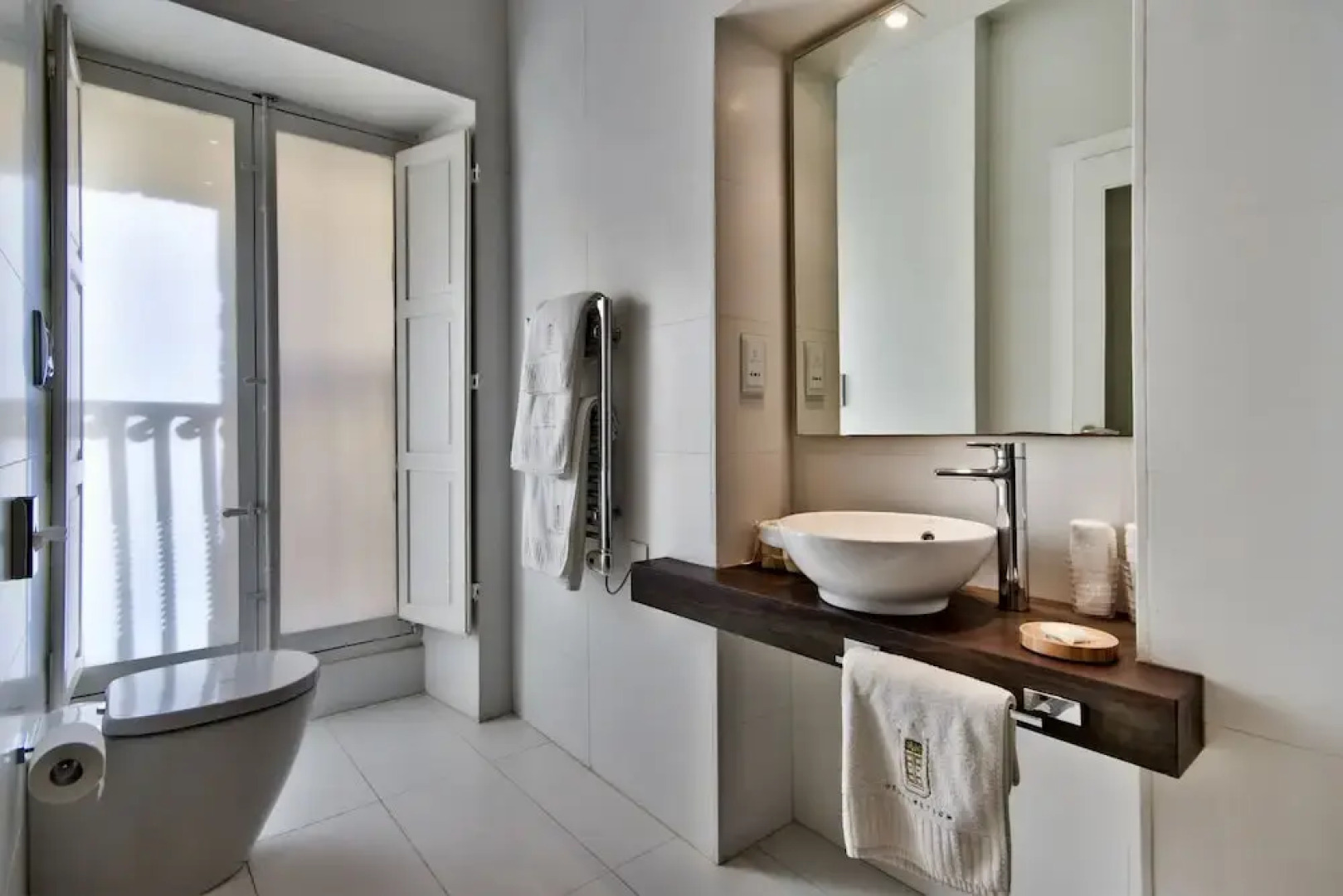 U Collection Suites & Apartments