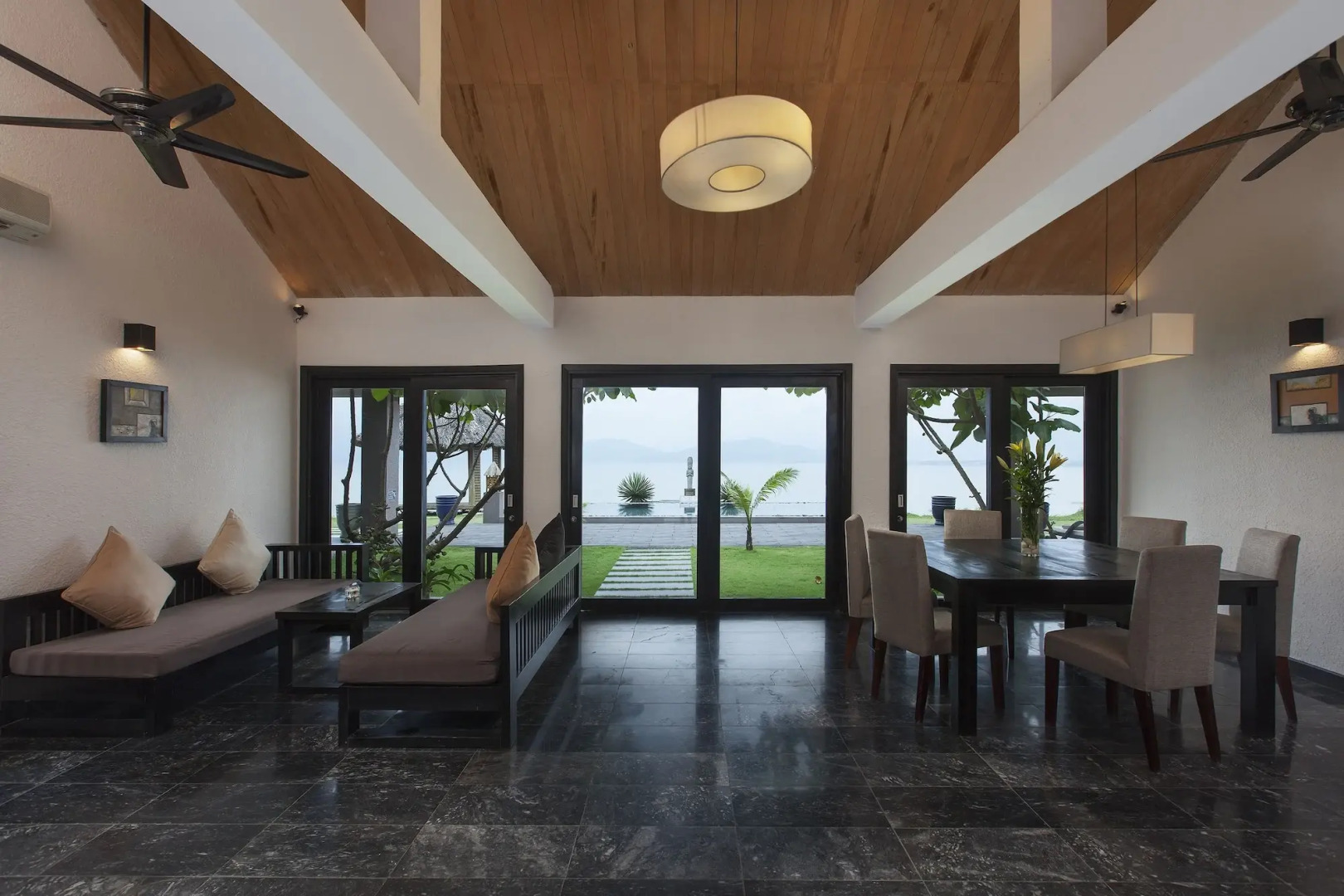 Vedana Lagoon Resort & Spa