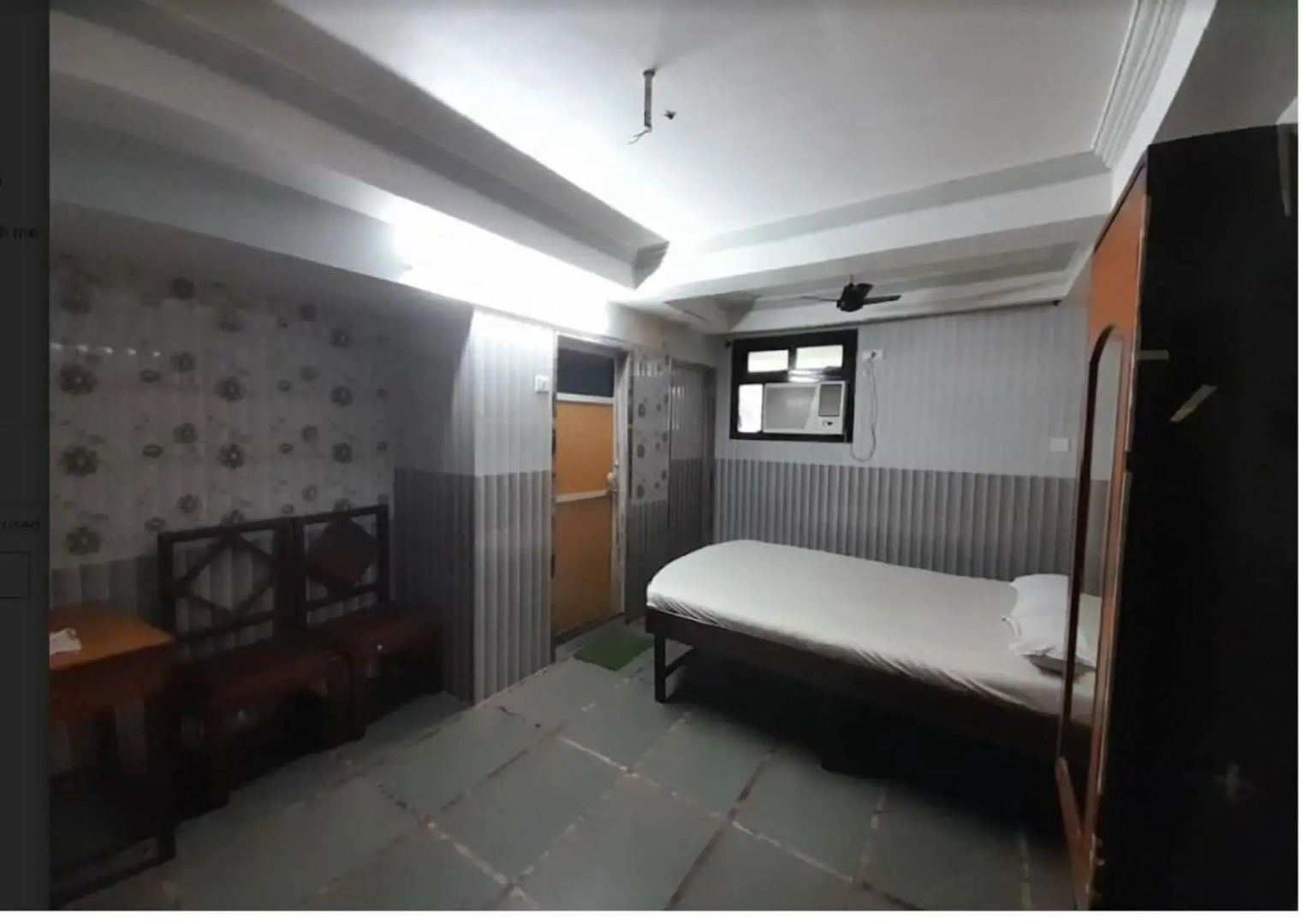 Hotel Aaiye Lodging & Boarding By WB Inn