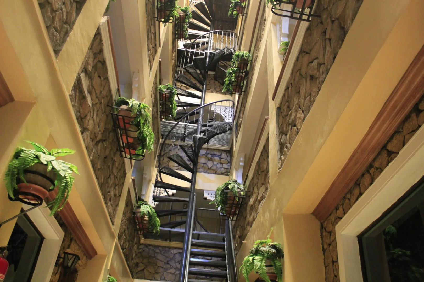 Quoalla Hotel Makati