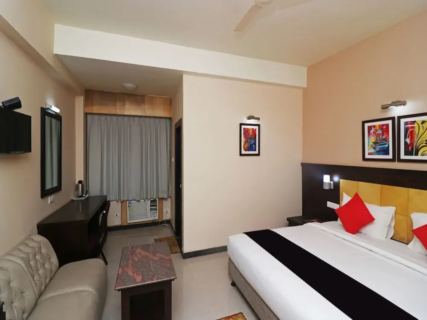 Capital O 40848 Hotel Mirabel