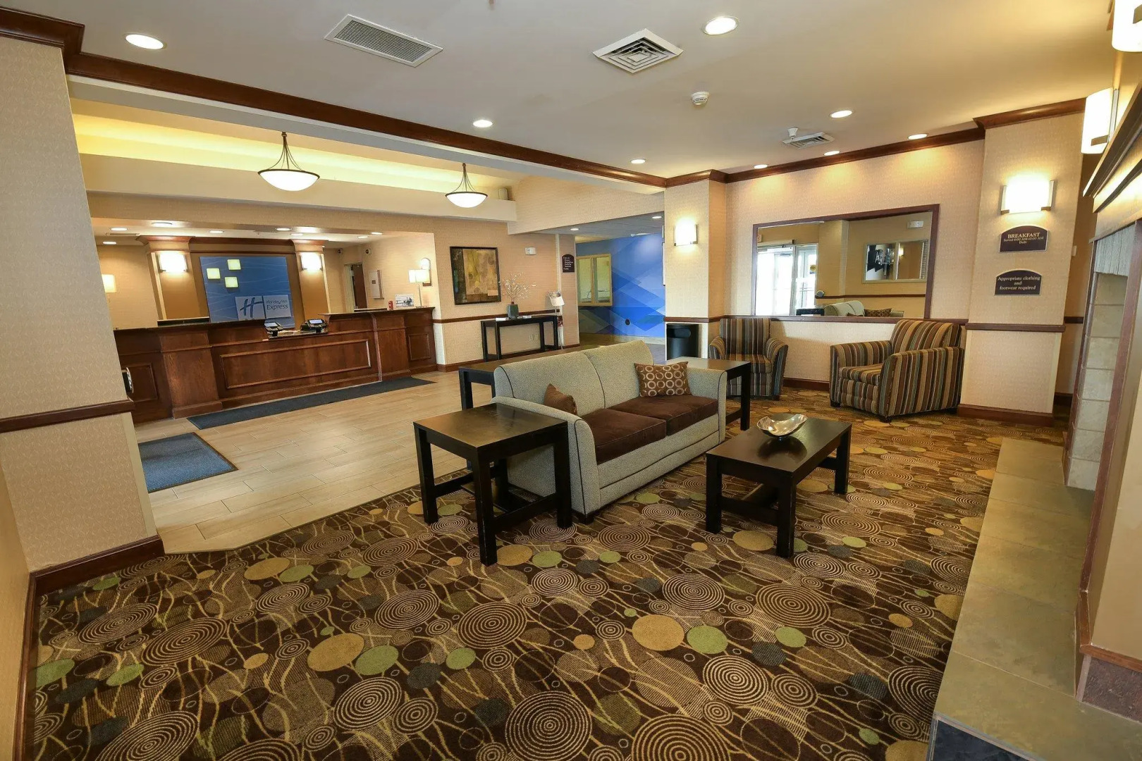 Holiday Inn Express Hotel & Suites Grand Forks by IHG