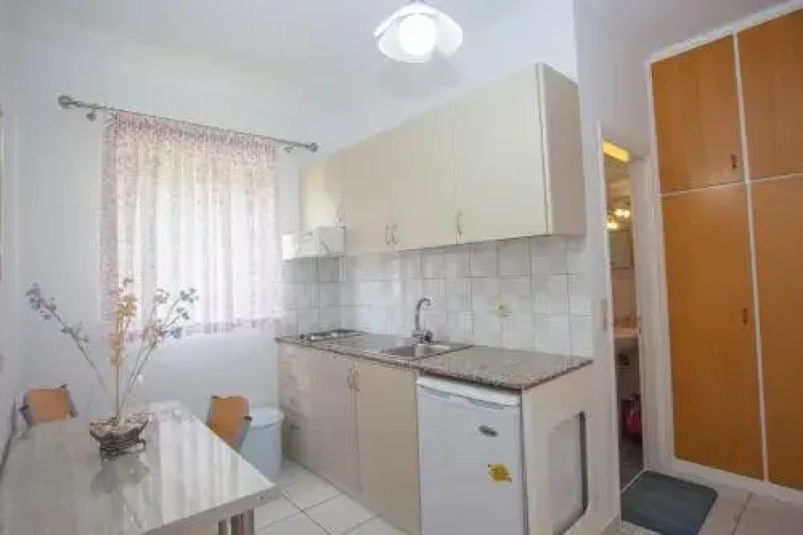 Dimosthenis Apartments