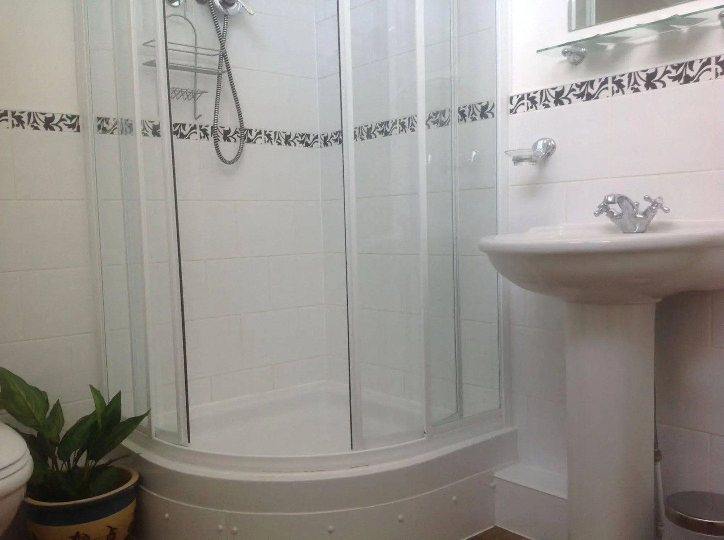 Shrewsbury Lodge Hotel And Restaurant