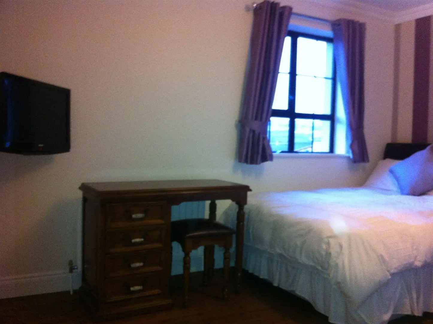 Pearse Road Bed & Breakfast