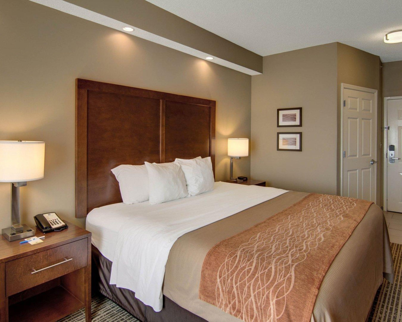 Clarion Inn and Conference Center