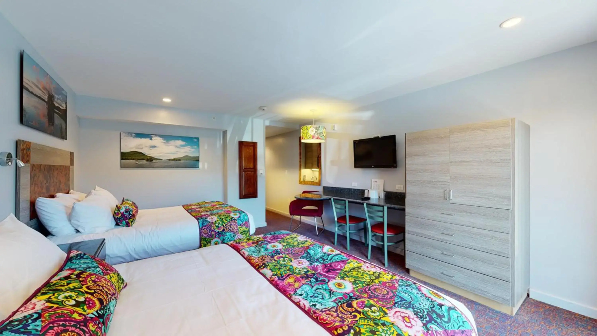 Surfside On The Lake