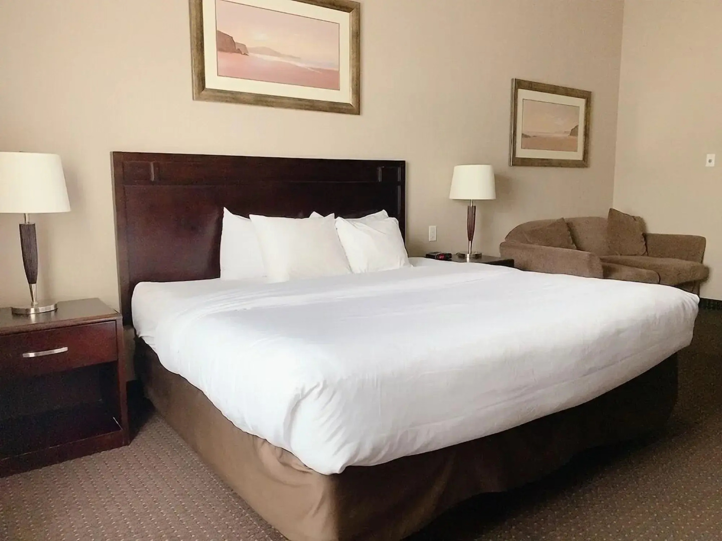 Comfort Inn & Suites Sylvan Lake