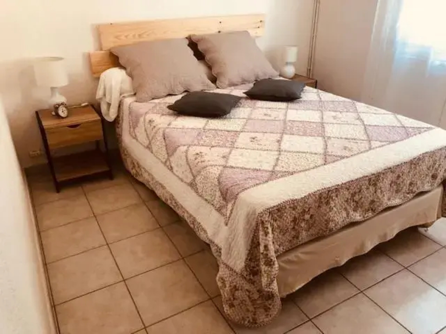 Chez Mamie Villa T2 à Sanary maison chaleureuse et ensoleillée