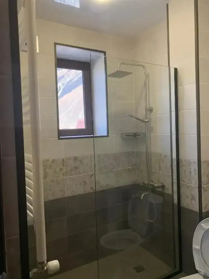 Отель Axien Kazbegi