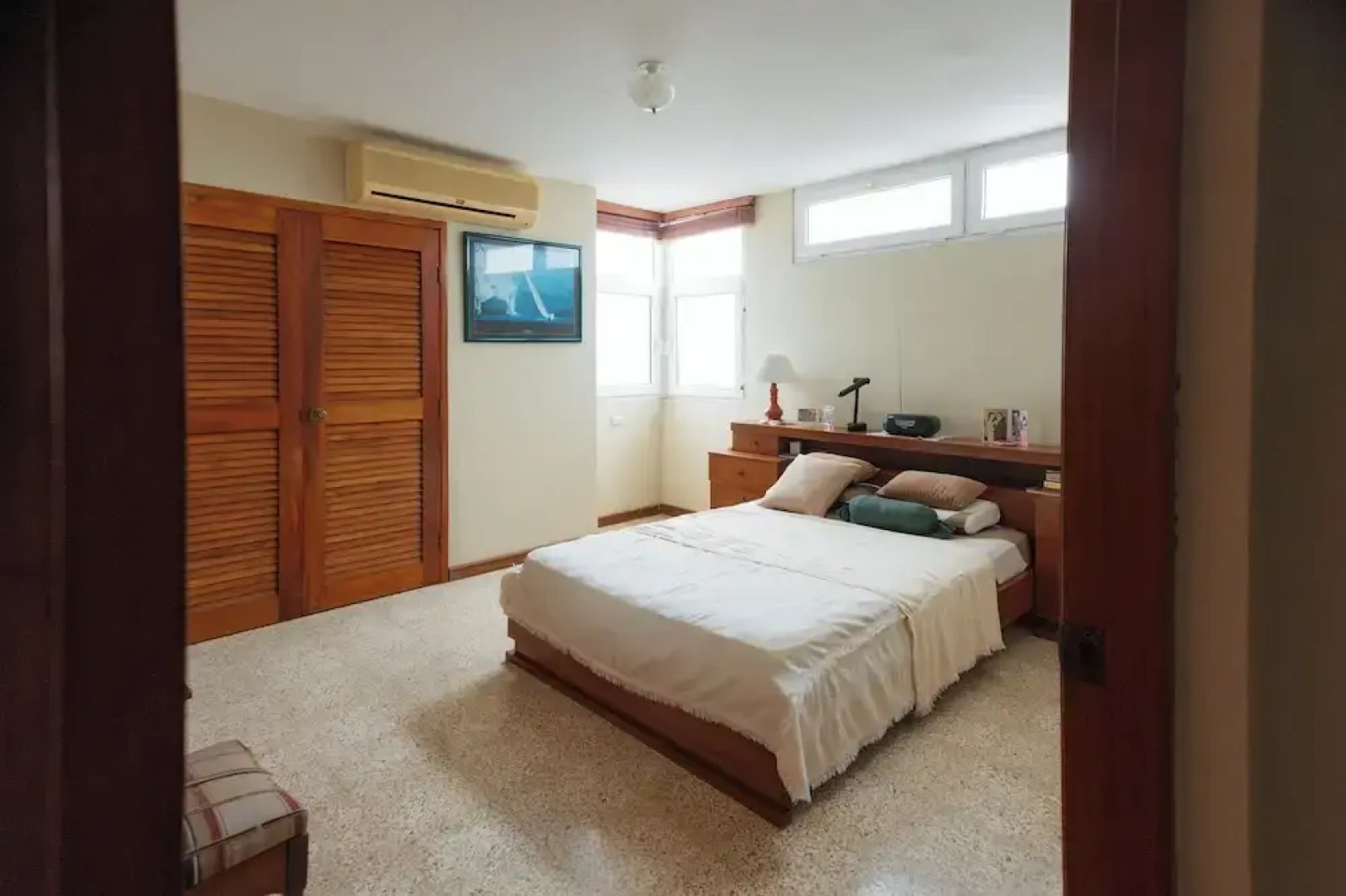 Apartment - Sleeps & Free Parking