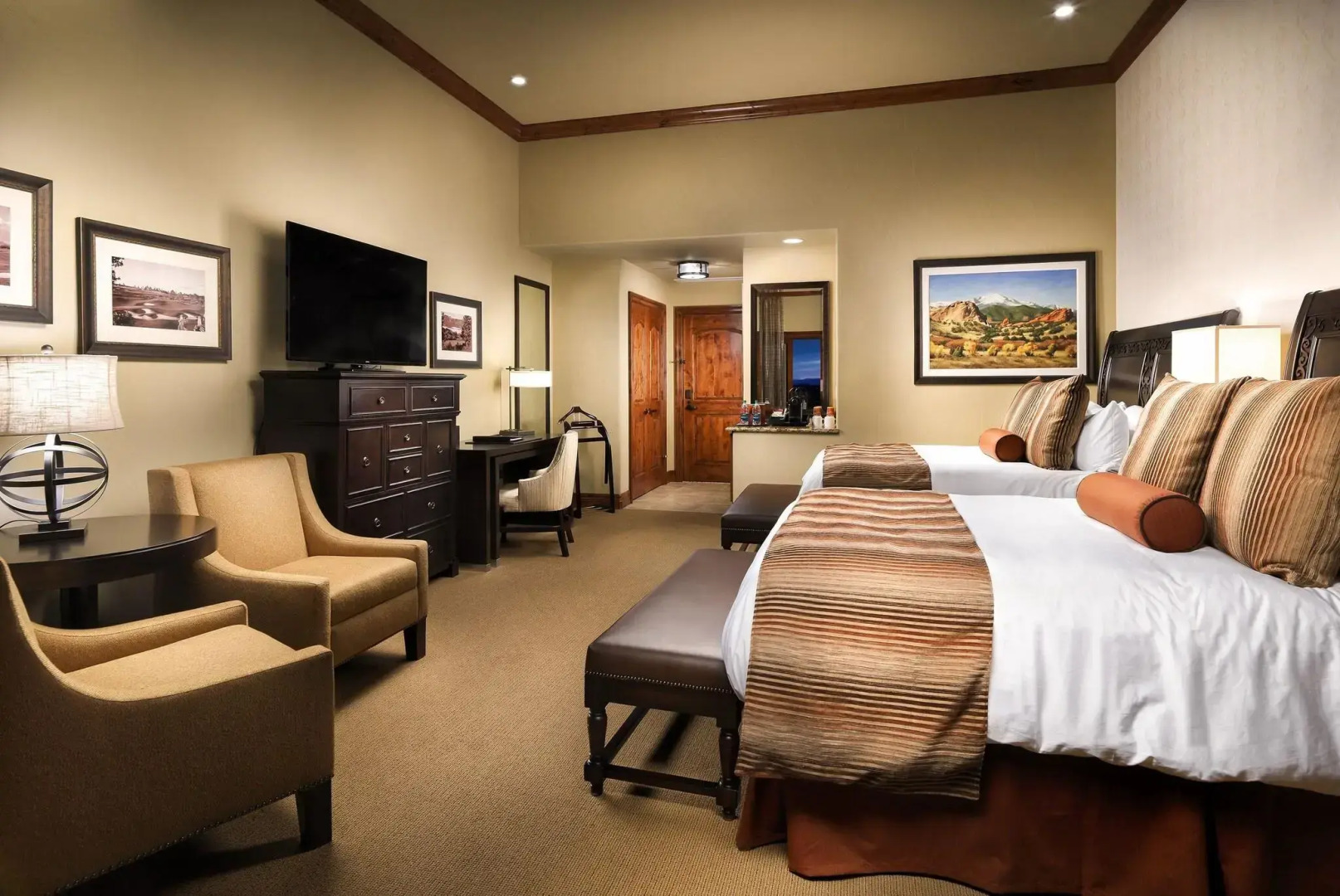 Flying Horse Resort & Club