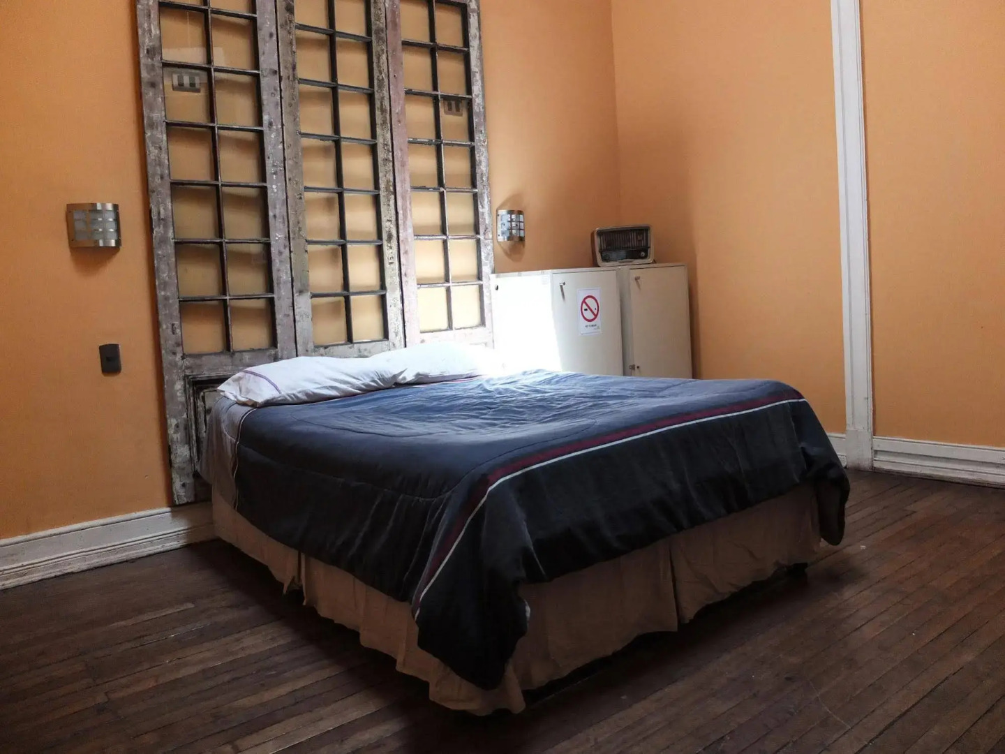 Santiago Backpackers