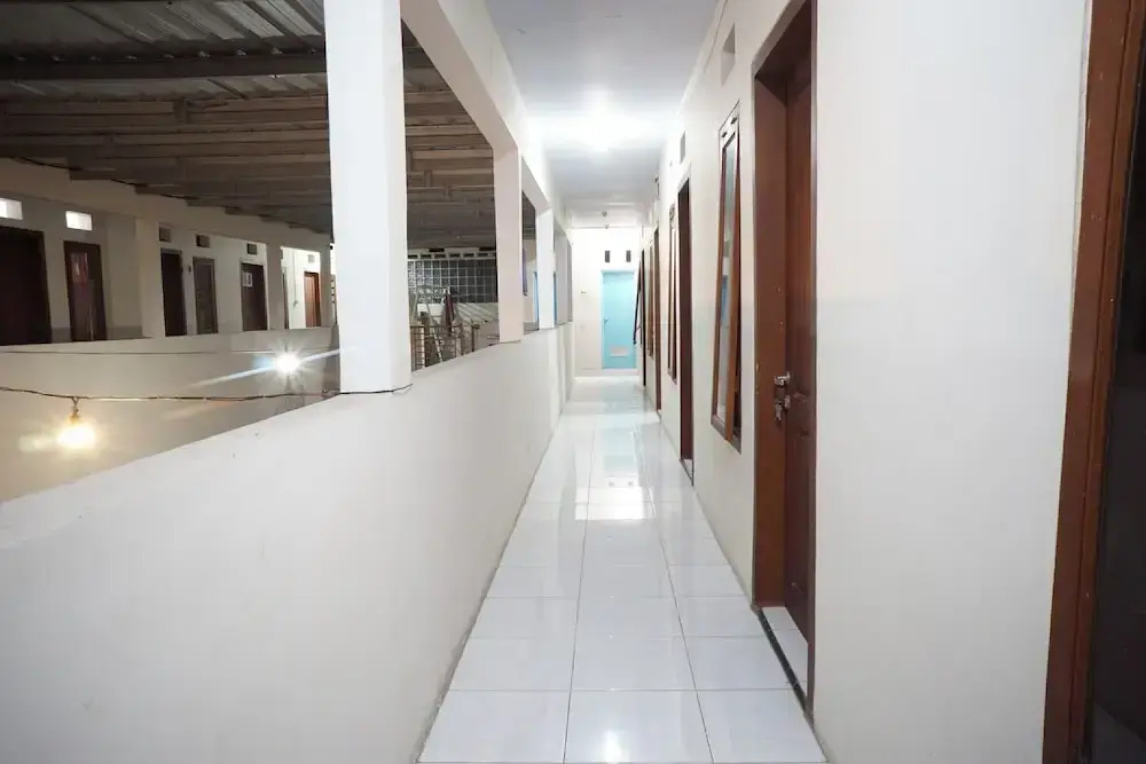 OYO Life 93038 Kost Putra Malilah