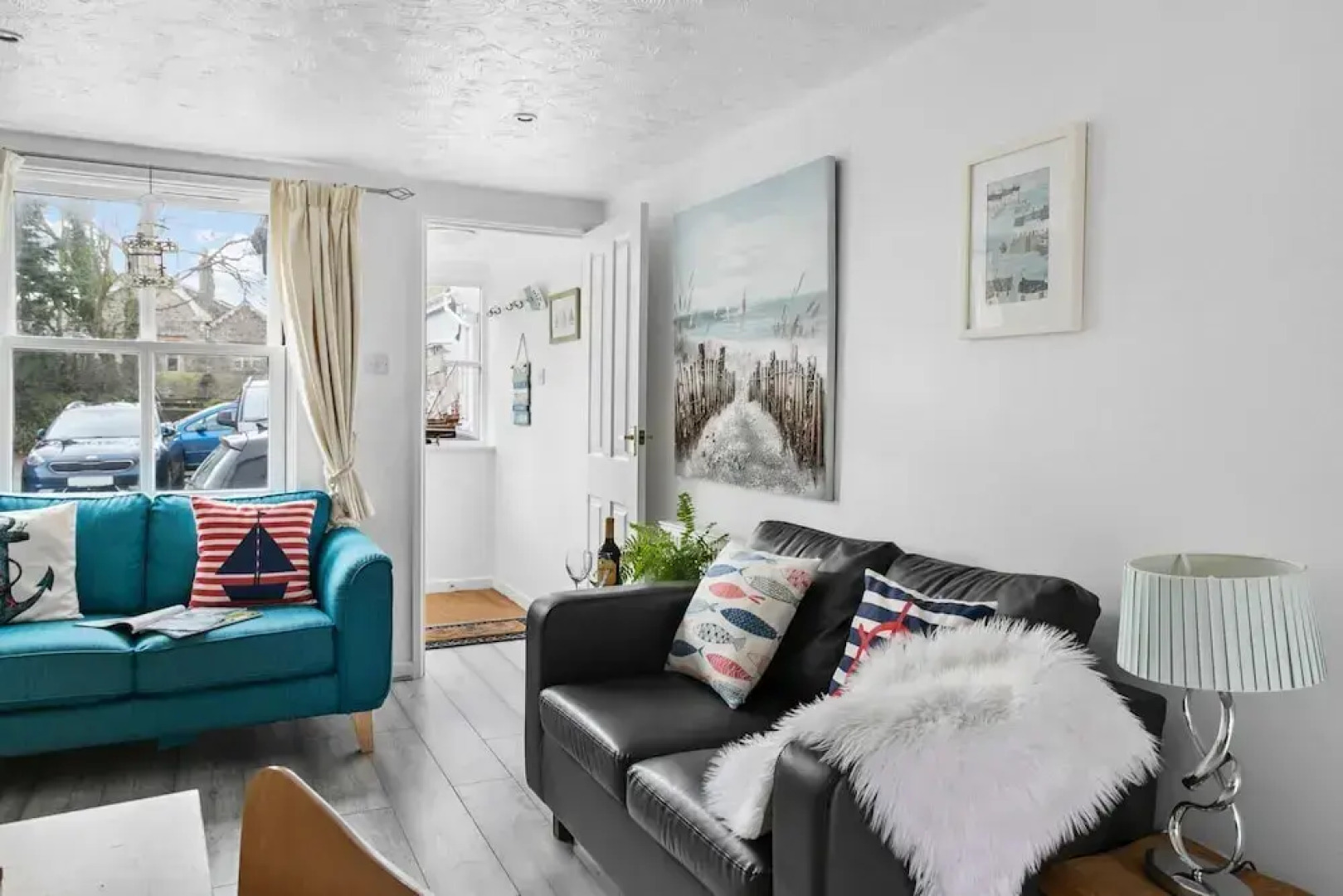 Pippin Cottage - Character Cottage With the Spirit of the sea