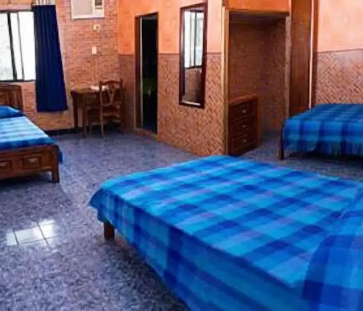 Guayaquil Hostel Suites Madrid