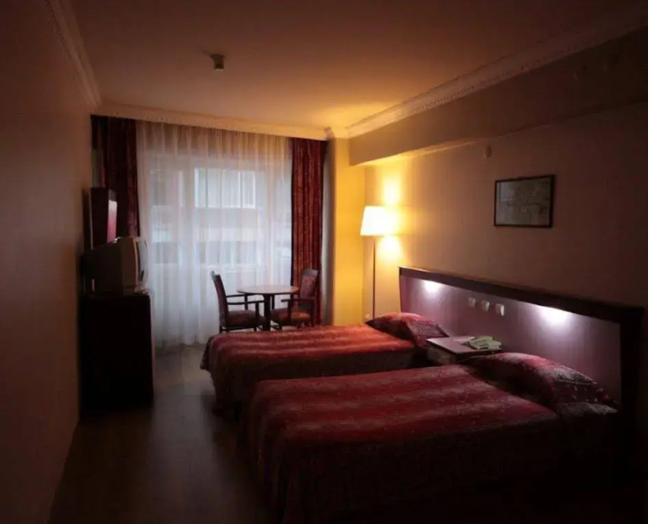 Hotel Eken Prestige