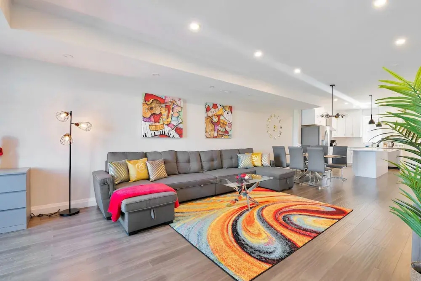 Marvelous New Townhomes for 16 guests