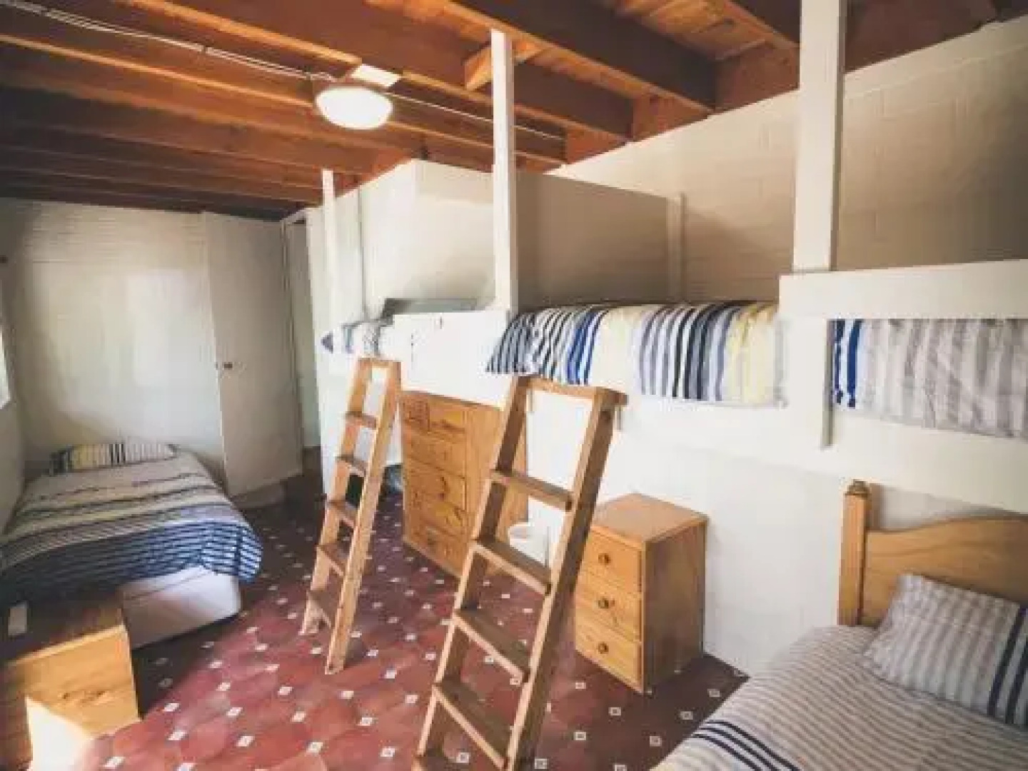 Socks 'n' Sandals - 34 Riverview Drive