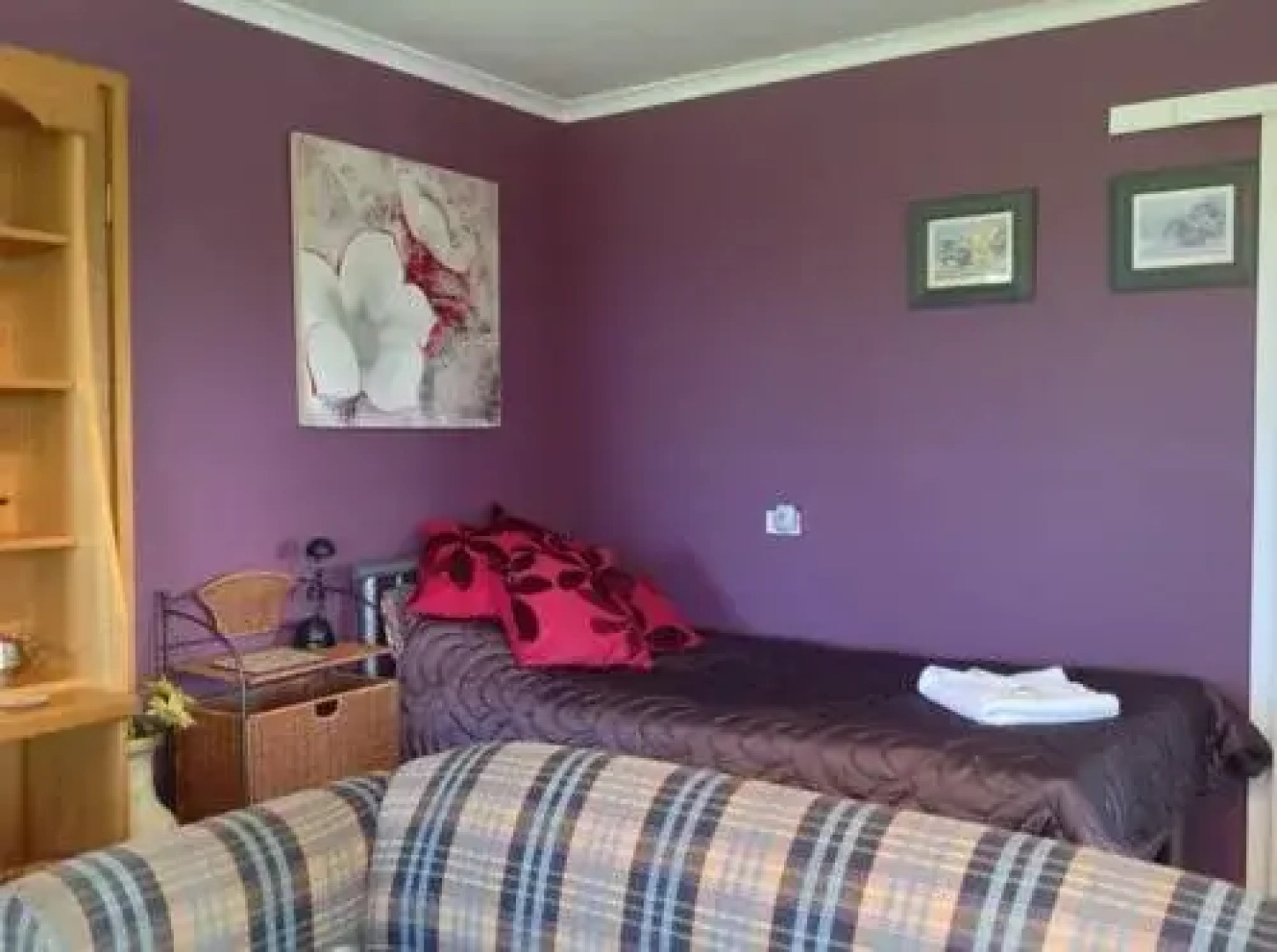 Channel Views Apartment