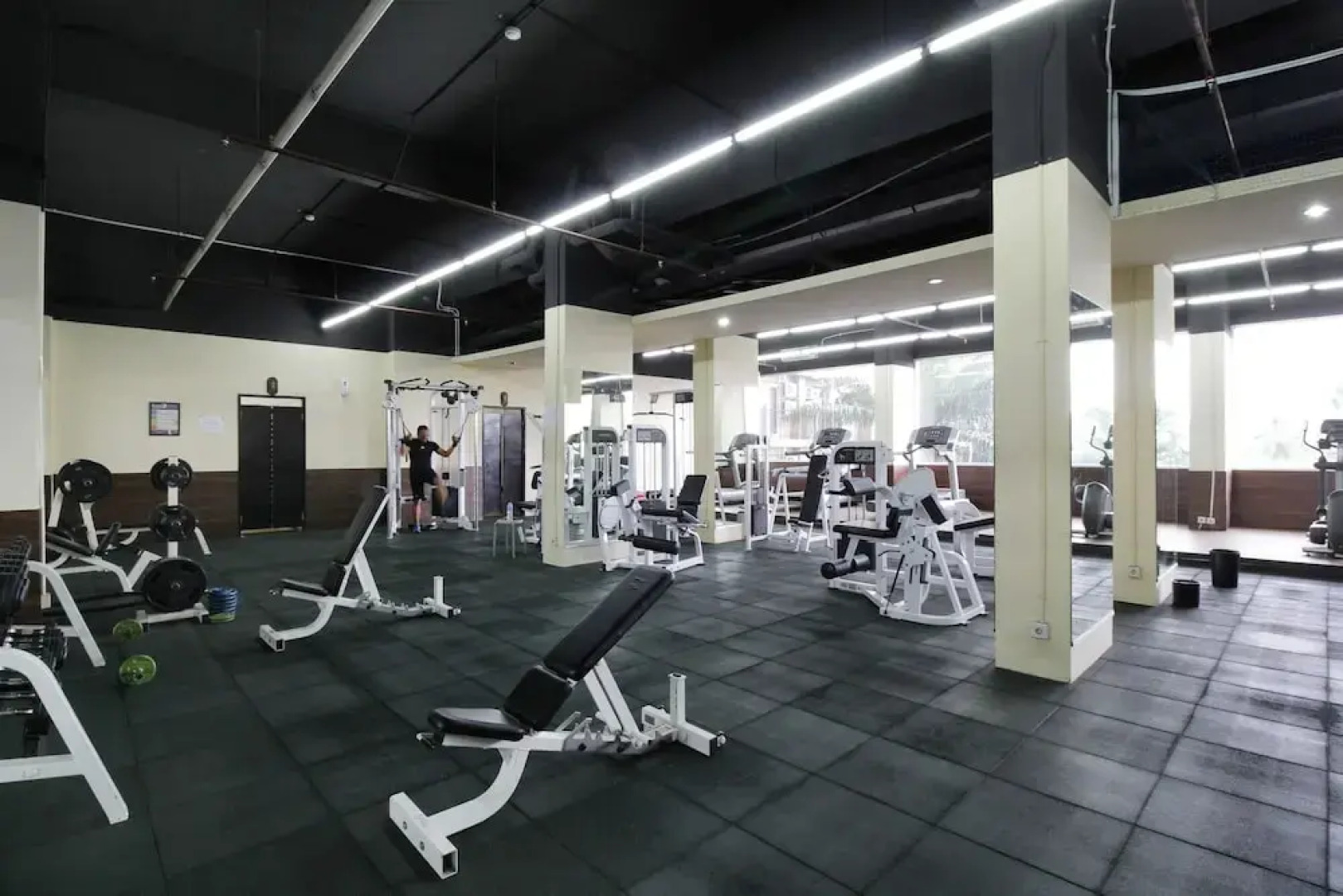 Airy Mutiara Bekasi Ahmad Yani 8