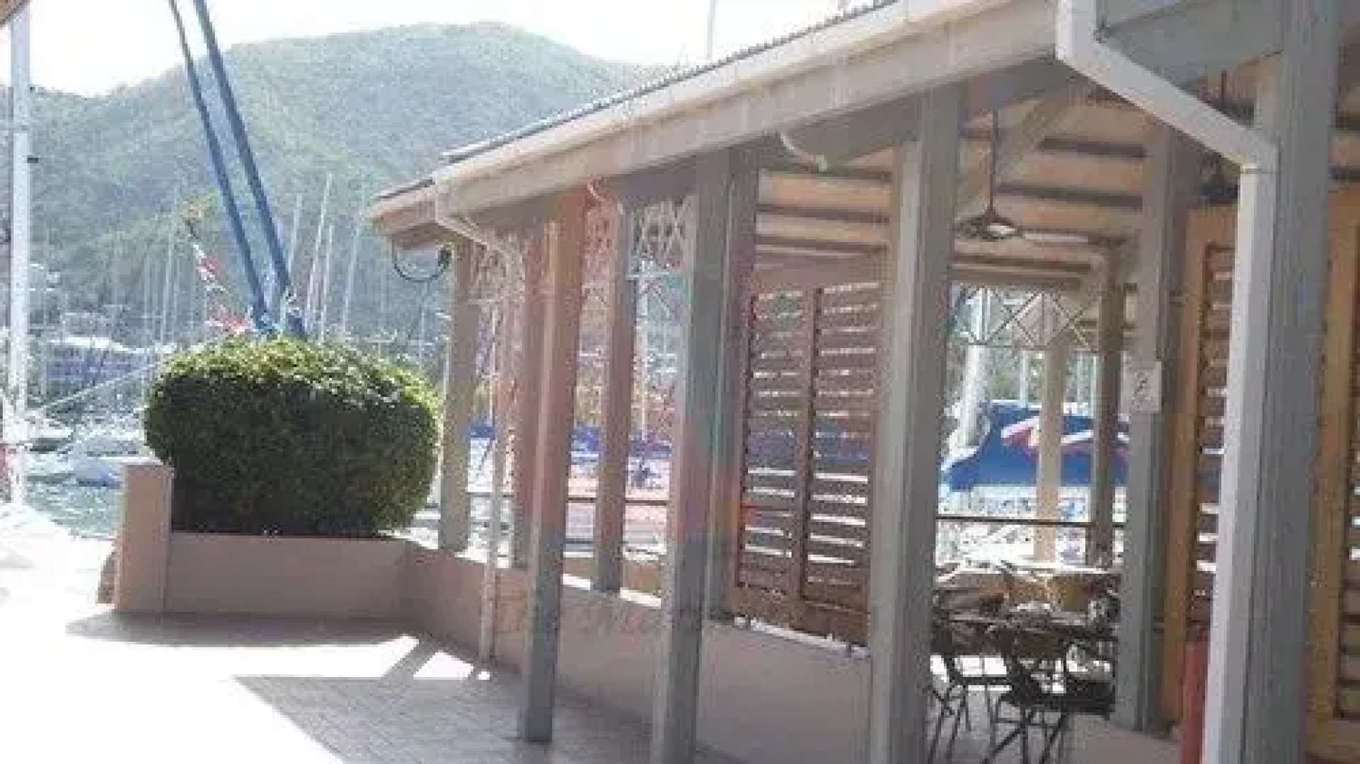 The Mariner Inn Hotel