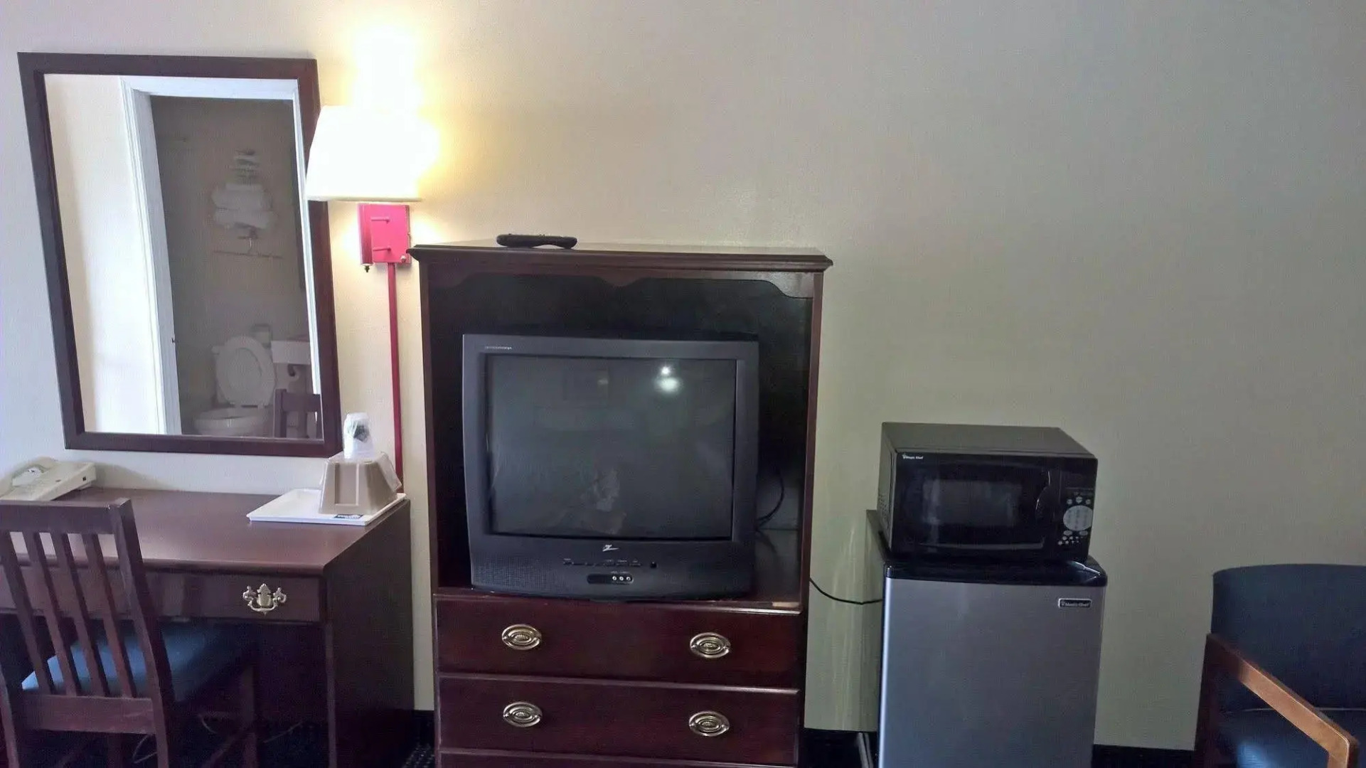 Crossroads Heritage Motel