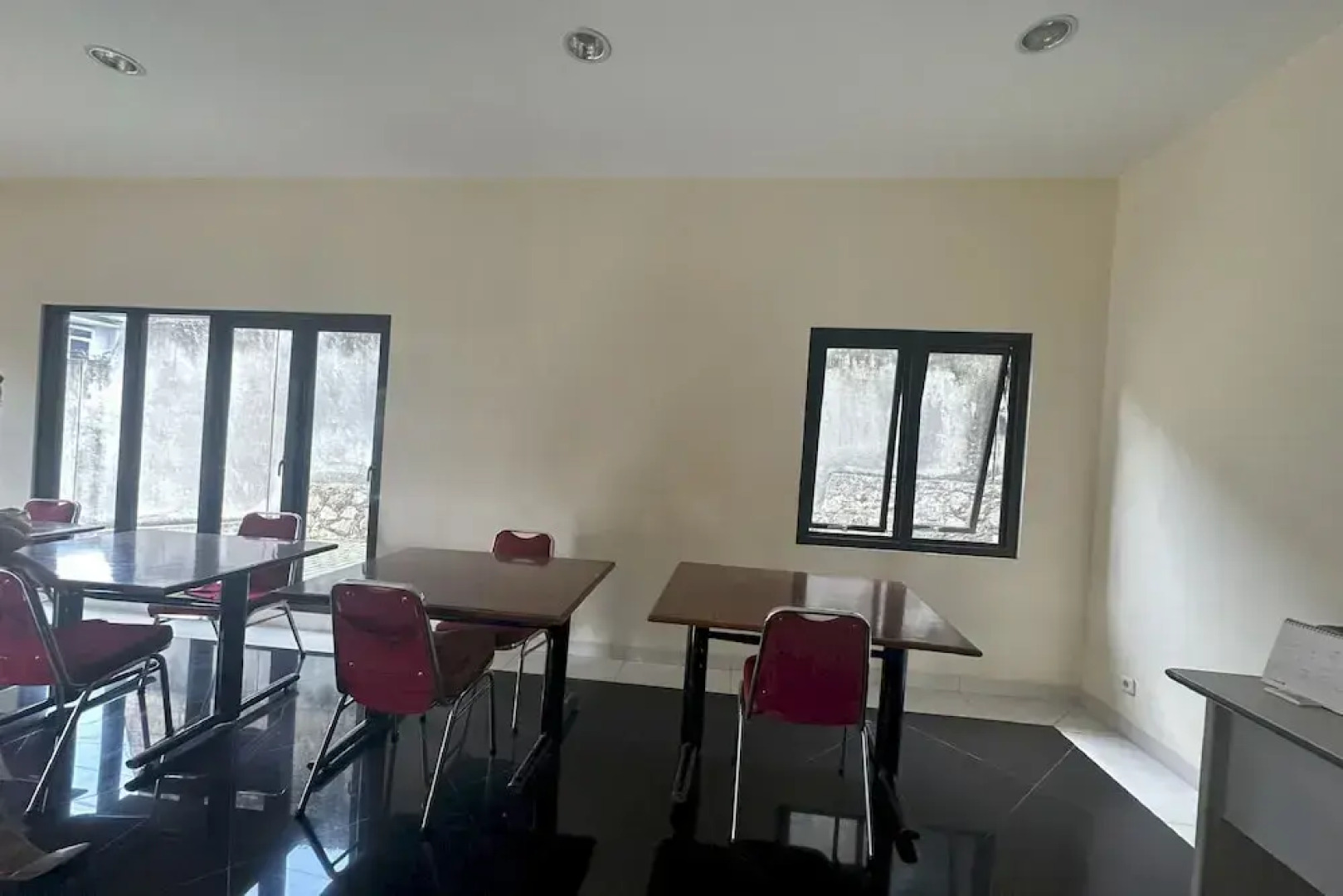 OYO 94118 Homestayque Syariah